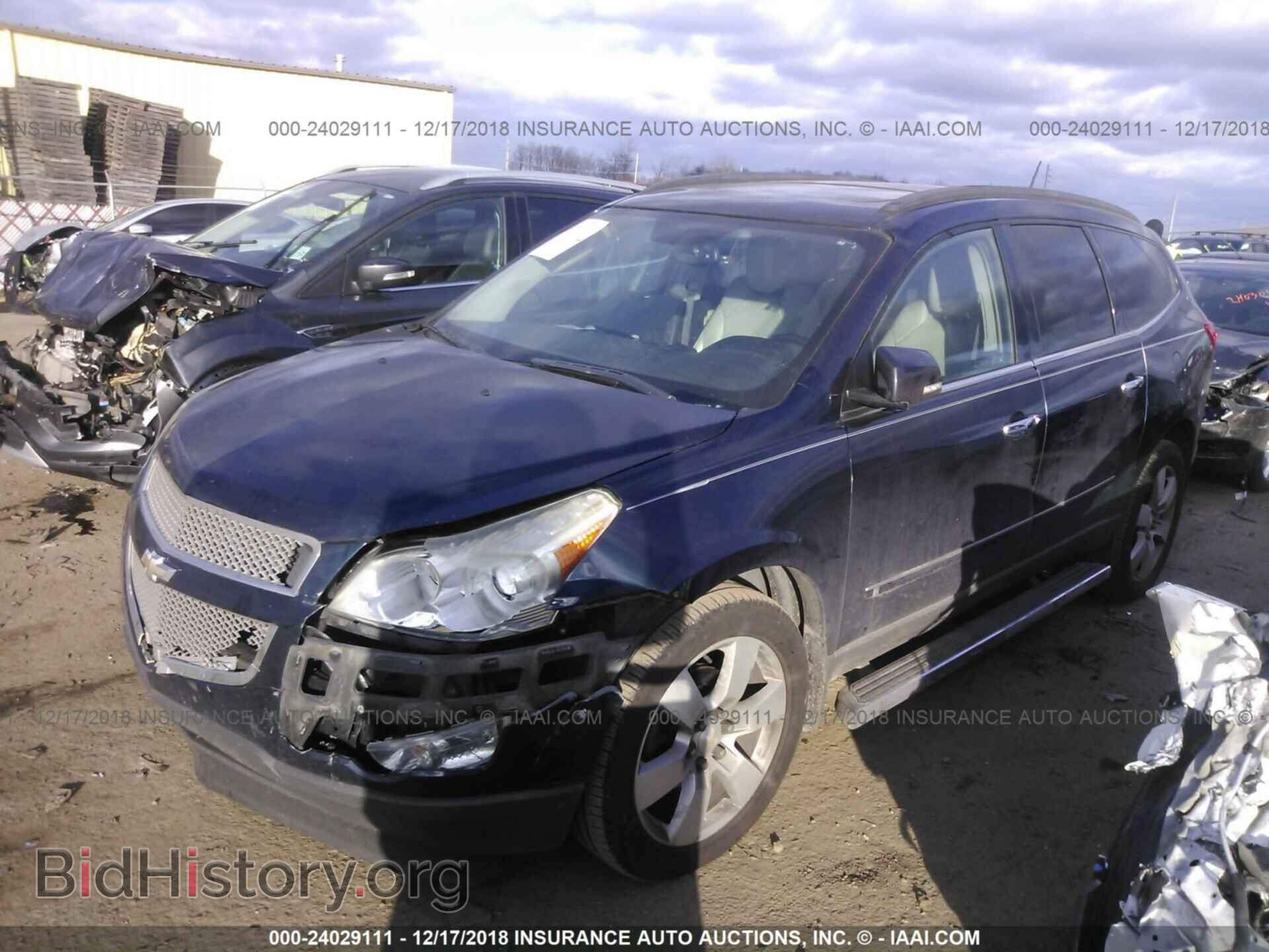 2009 CHEVROLET TRAVERSE - VIN: 1GNER33D49S140279 - Фото 2