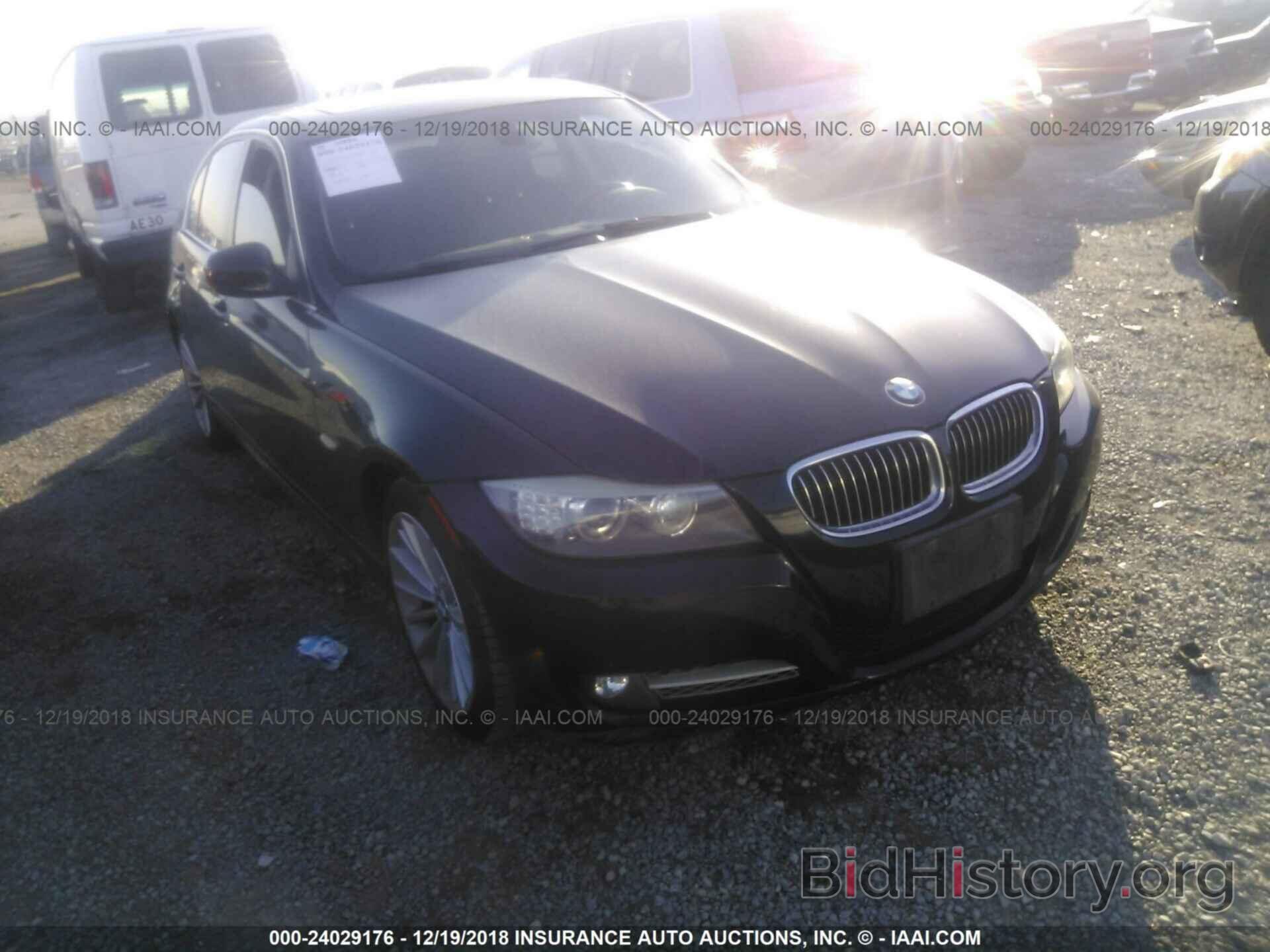 Photo WBAPN7C56BA949899 - BMW 335 2011