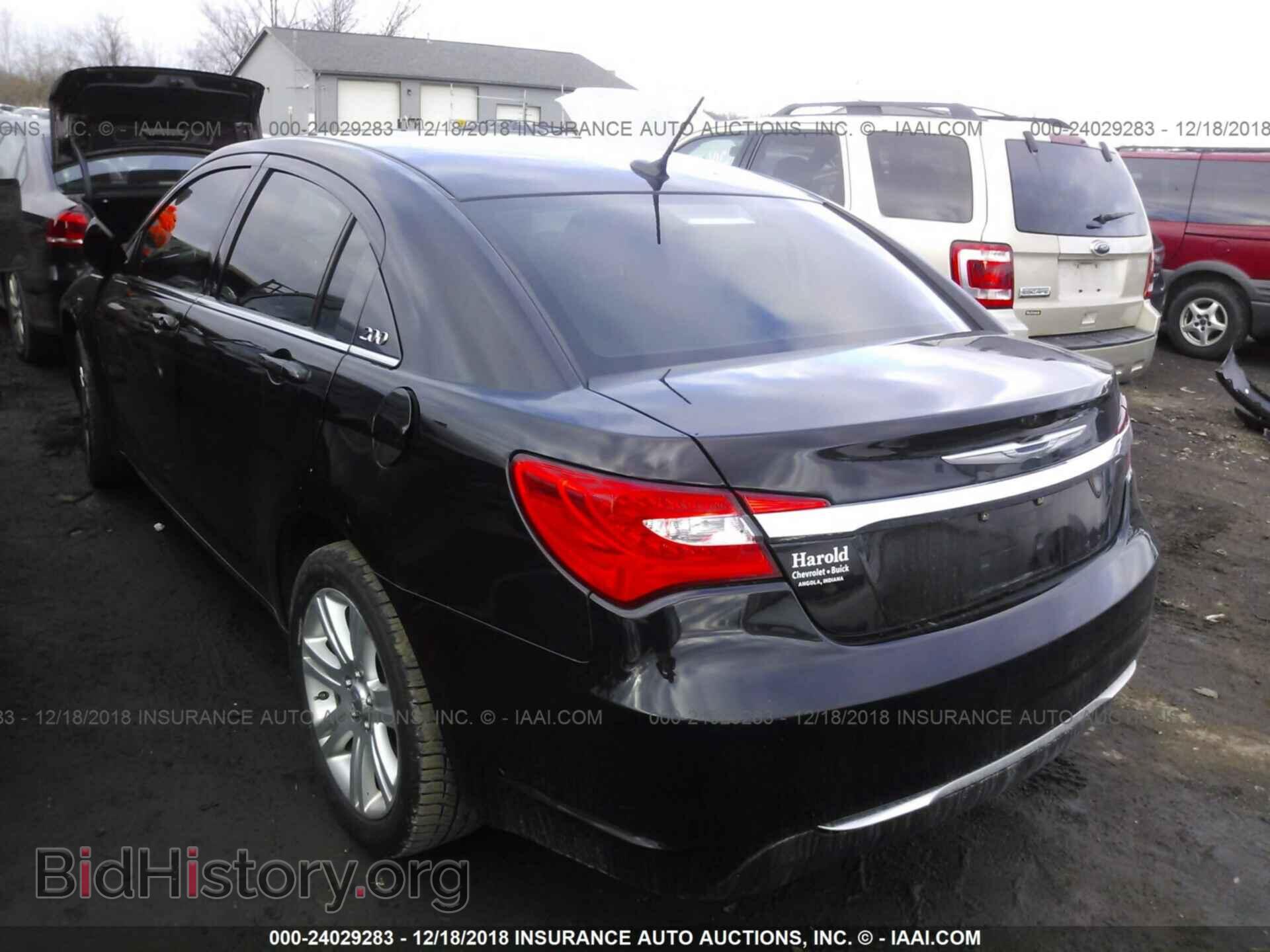 2012 CHRYSLER 200 - VIN: 1C3CCBBB6CN107578 - Фото 3