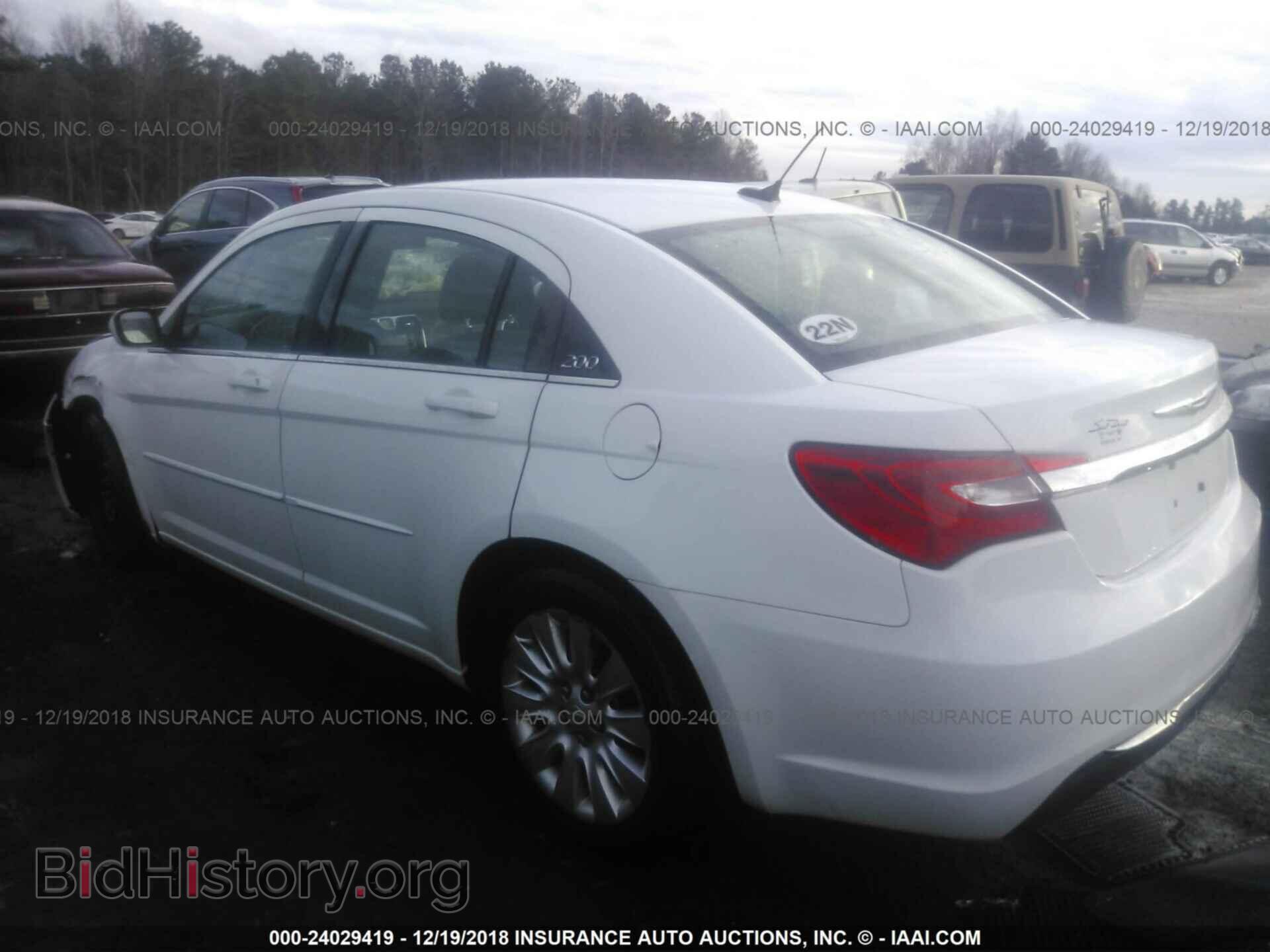 2011 CHRYSLER 200 - VIN: 1C3BC4FB7BN547261 - Photo 3