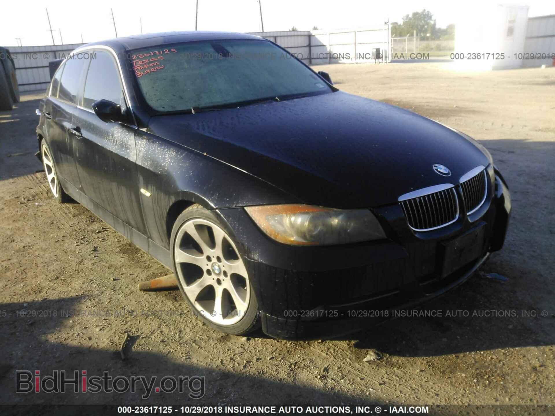 Photo WBAVB33576PS19012 - BMW 330 2006