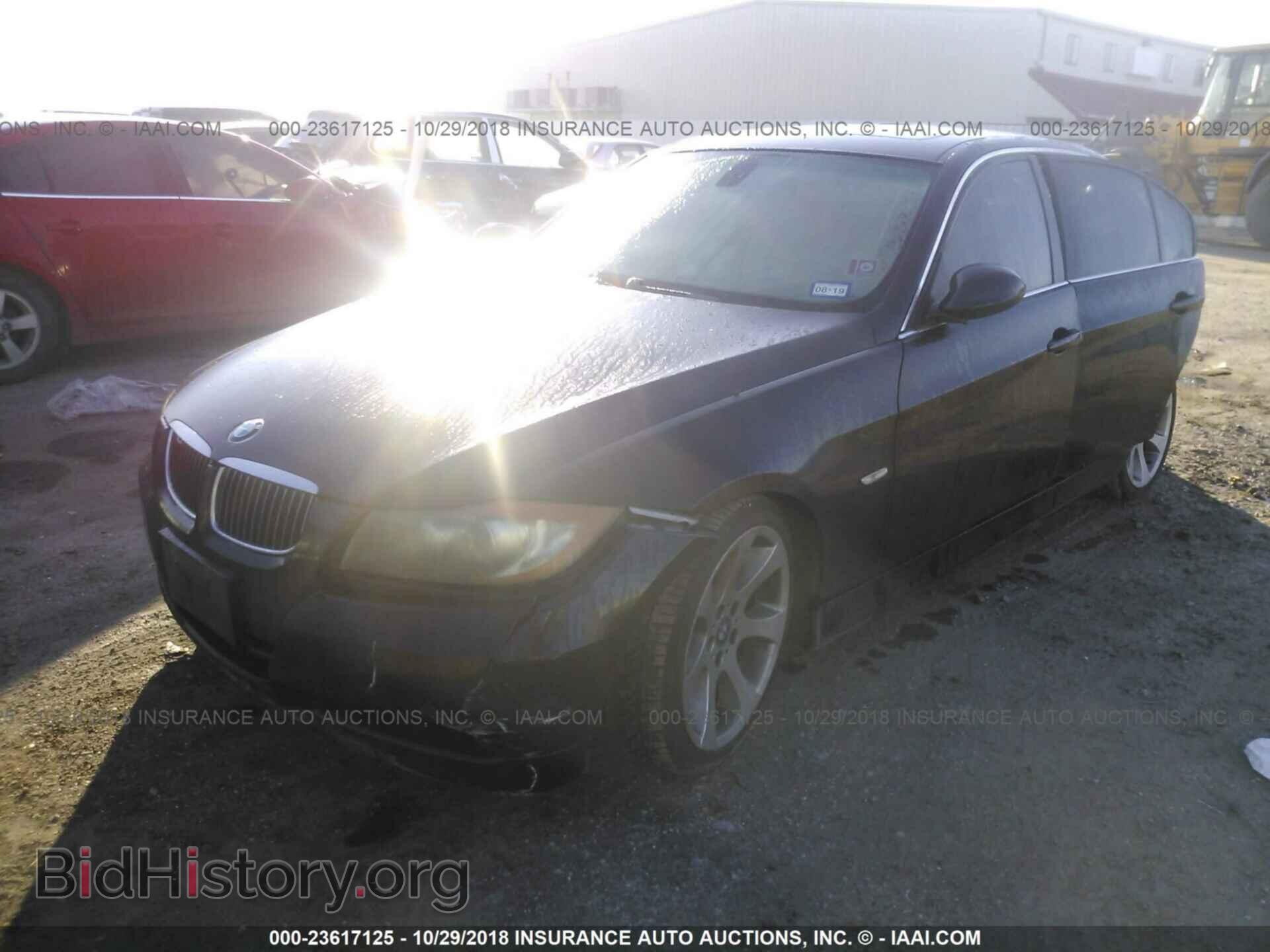 2006 BMW 330 - VIN: WBAVB33576PS19012 - Photo 2