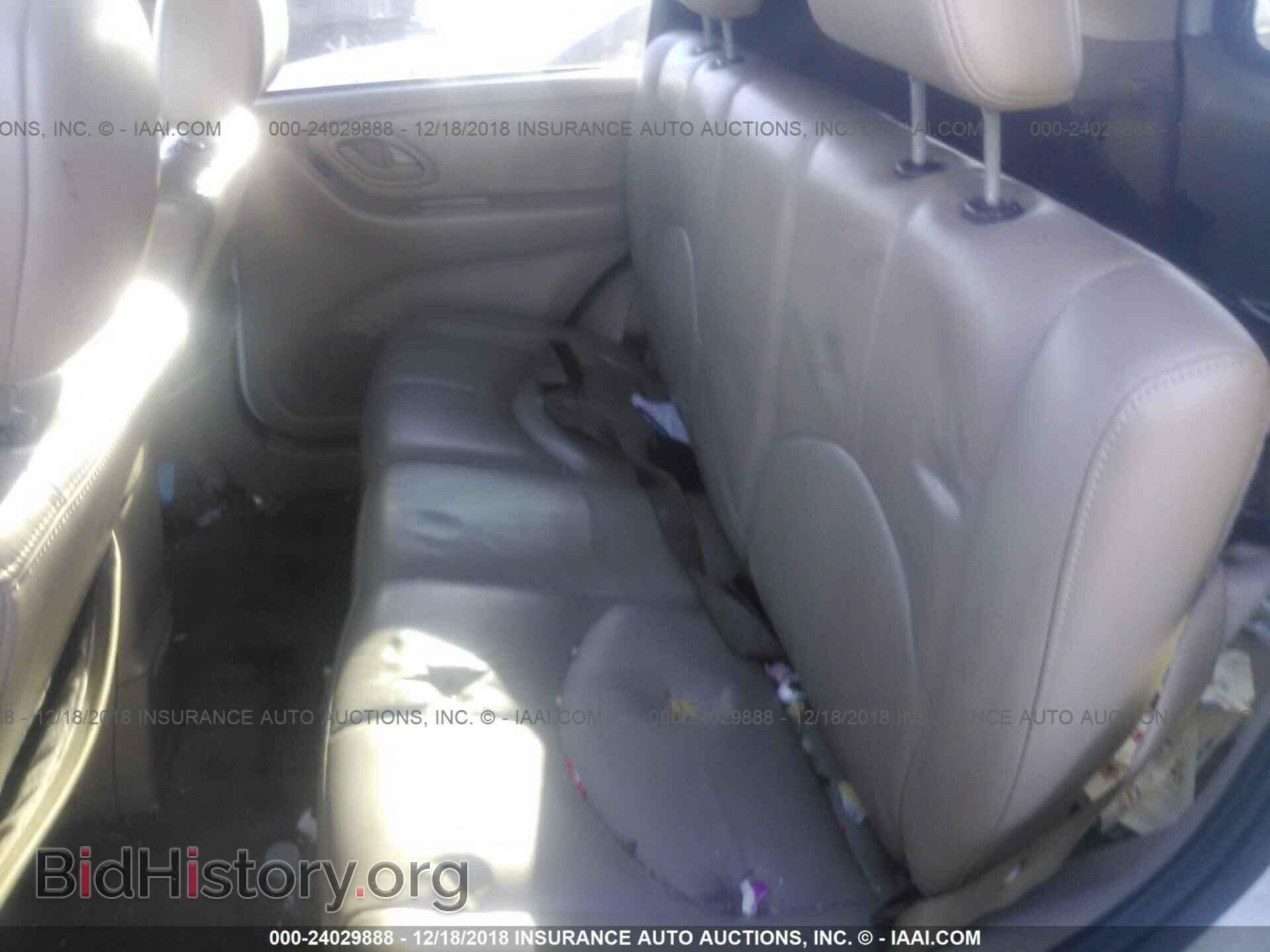2004 MAZDA TRIBUTE - VIN: 4F2CZ96144KM19793 - Фото 5