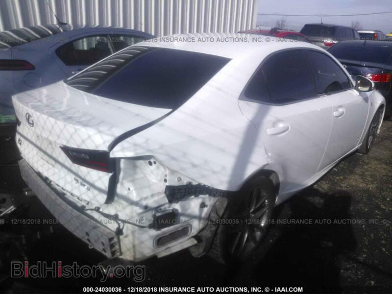 2014 Lexus IS (VIN JTHBE1D23E5006055) — фото 4 из 10