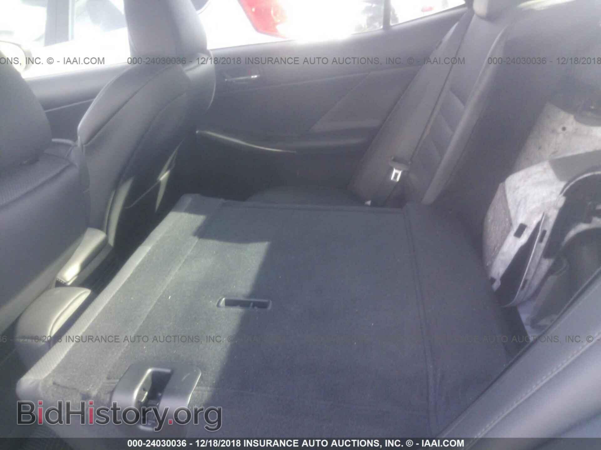 2014 LEXUS IS - VIN: JTHBE1D23E5006055 - Photo 8