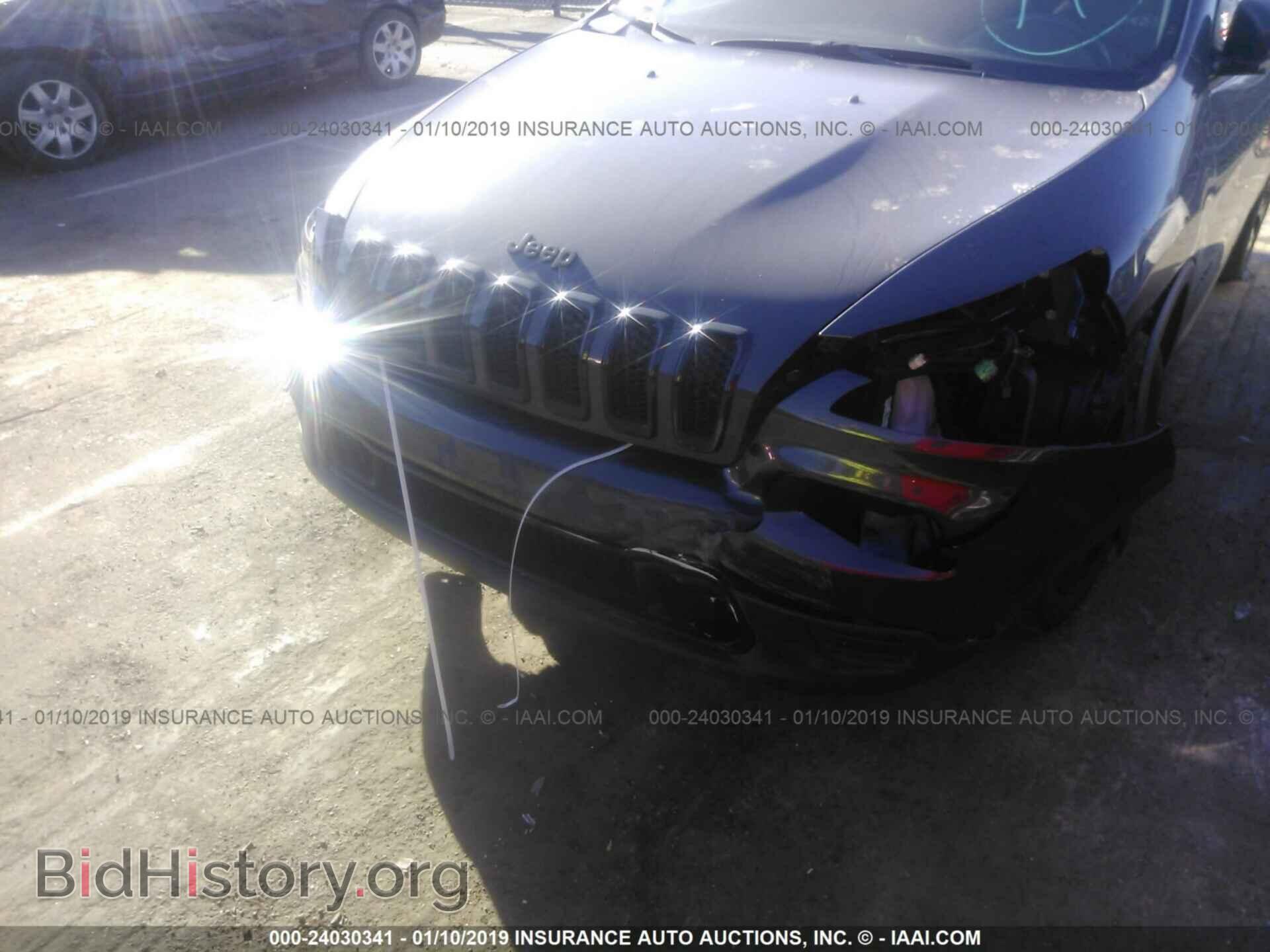 2017 JEEP CHEROKEE - VIN: 1C4PJLAB7HW586122 - Фото 6