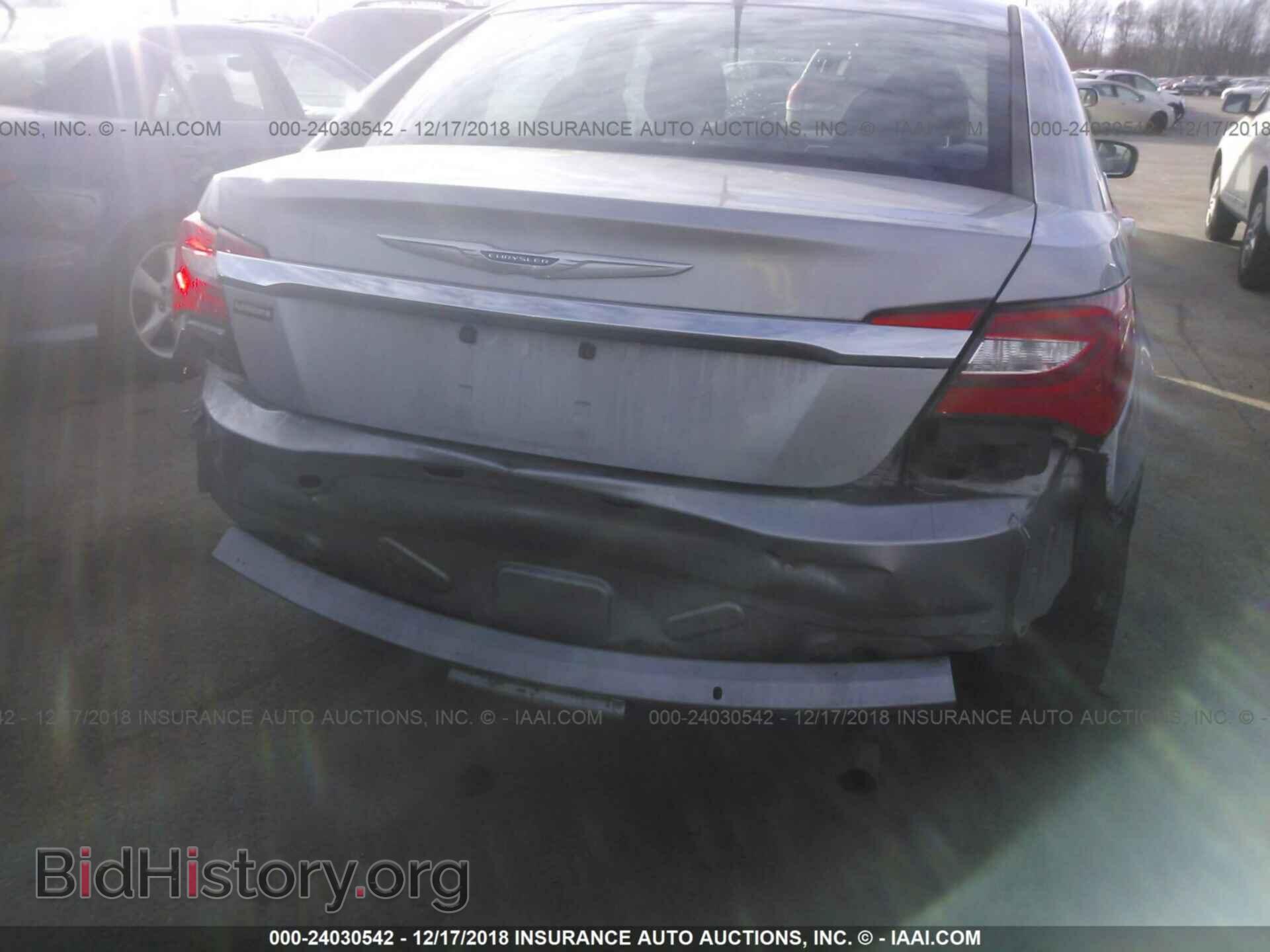 2013 CHRYSLER 200 - VIN: 1C3CCBAB8DN568669 - Фото 6