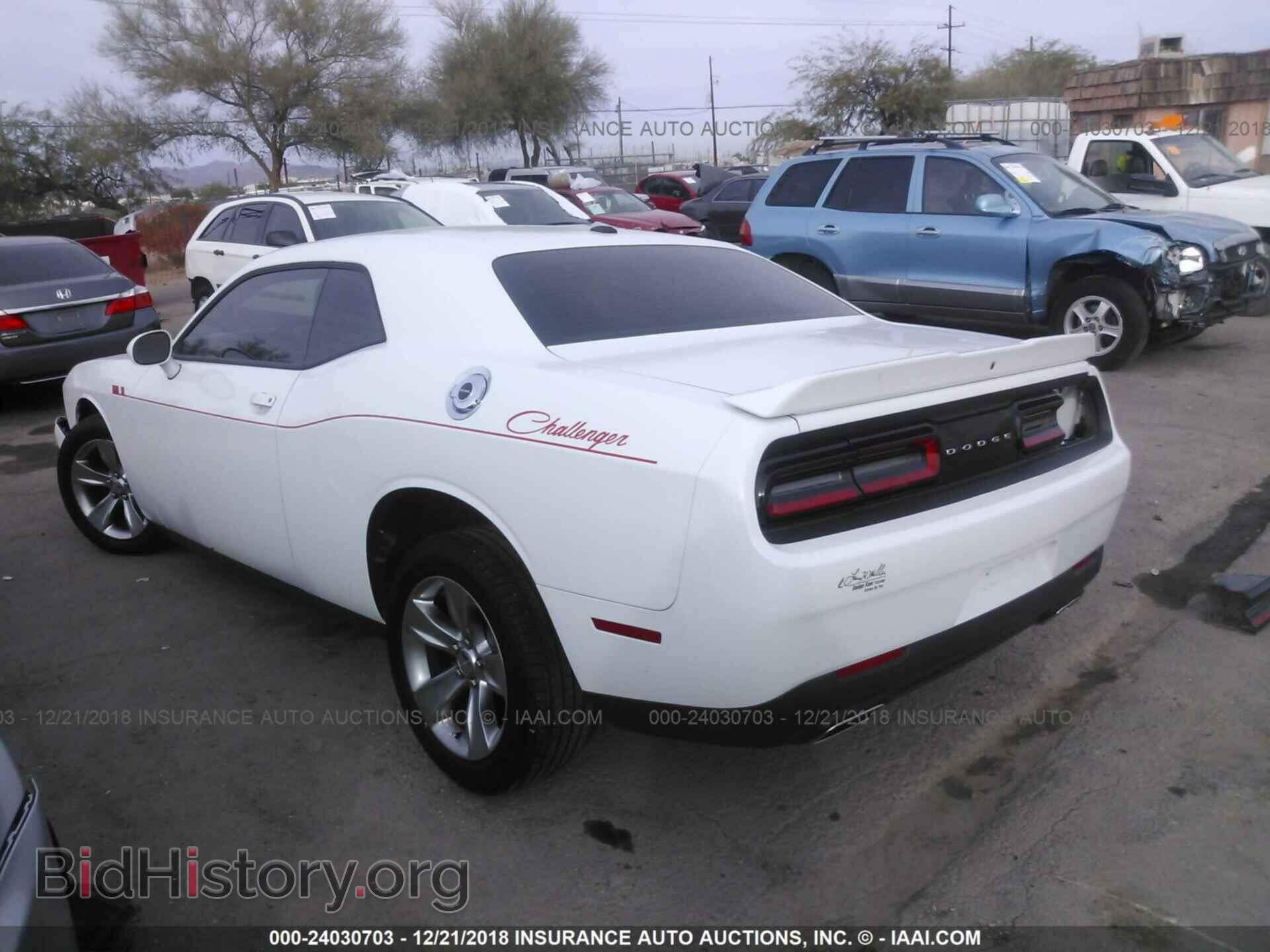 2018 DODGE CHALLENGER - VIN: 2C3CDZAG6JH144882 - Фото 3