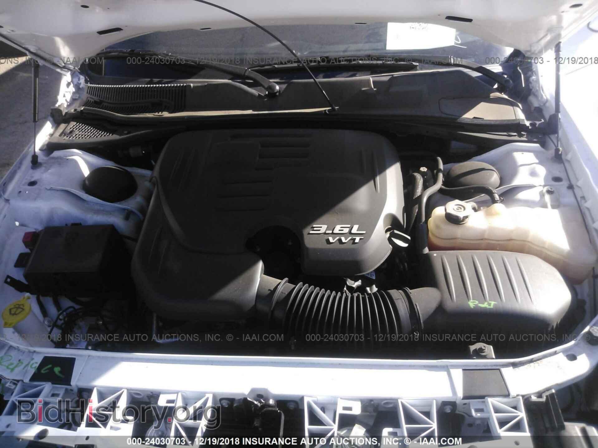 2018 DODGE CHALLENGER - VIN: 2C3CDZAG6JH144882 - Фото 10