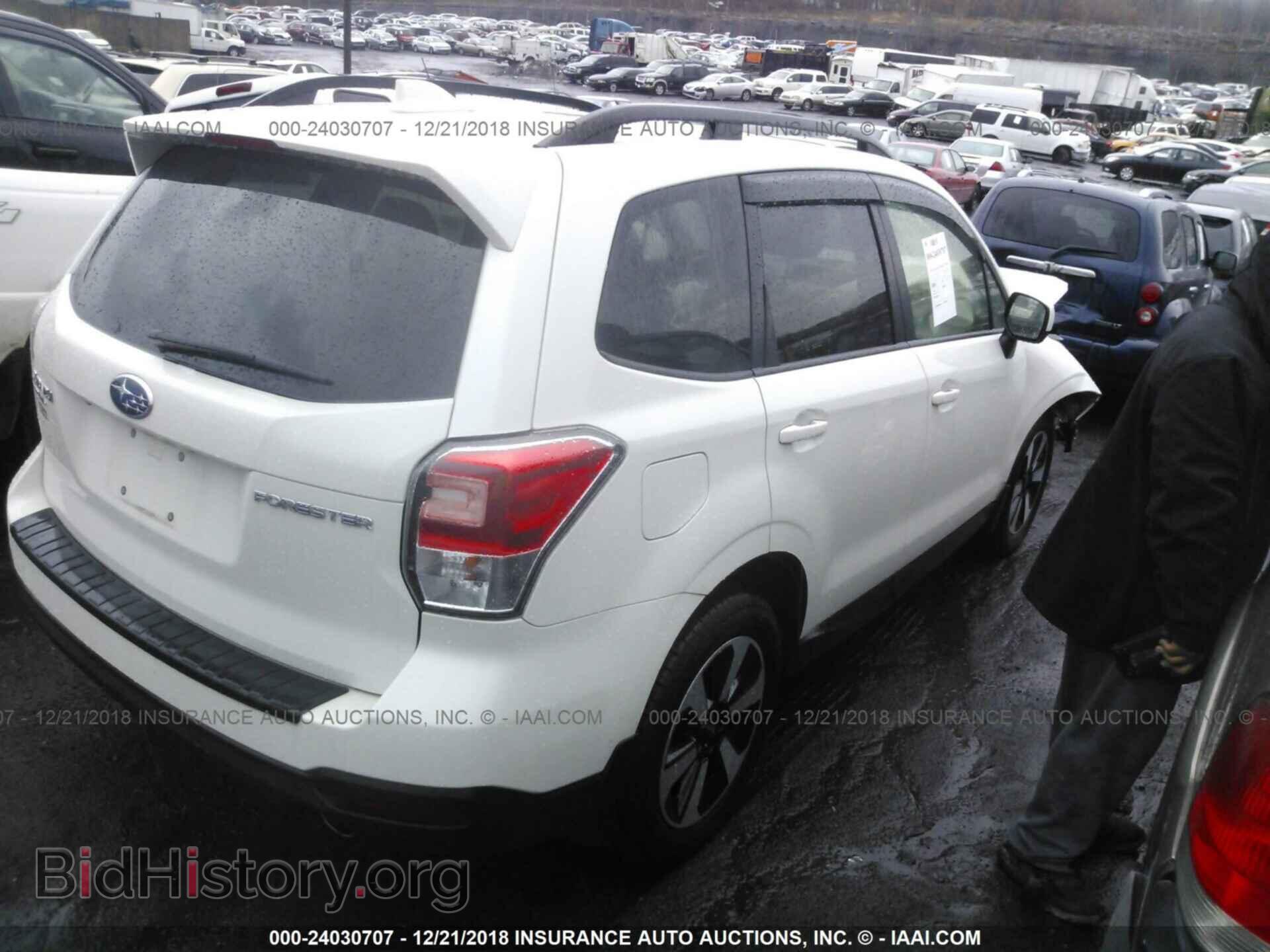 2018 SUBARU FORESTER - VIN: JF2SJAGC5JH411667 - Photo 4