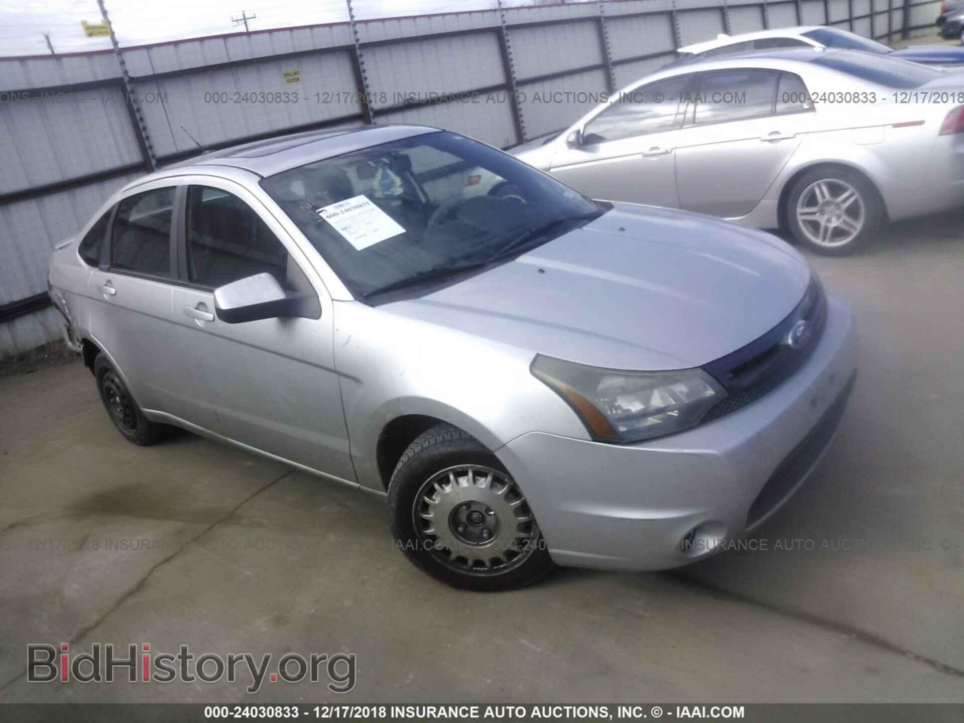 Photo 1FAHP3GN5AW153771 - FORD FOCUS 2010