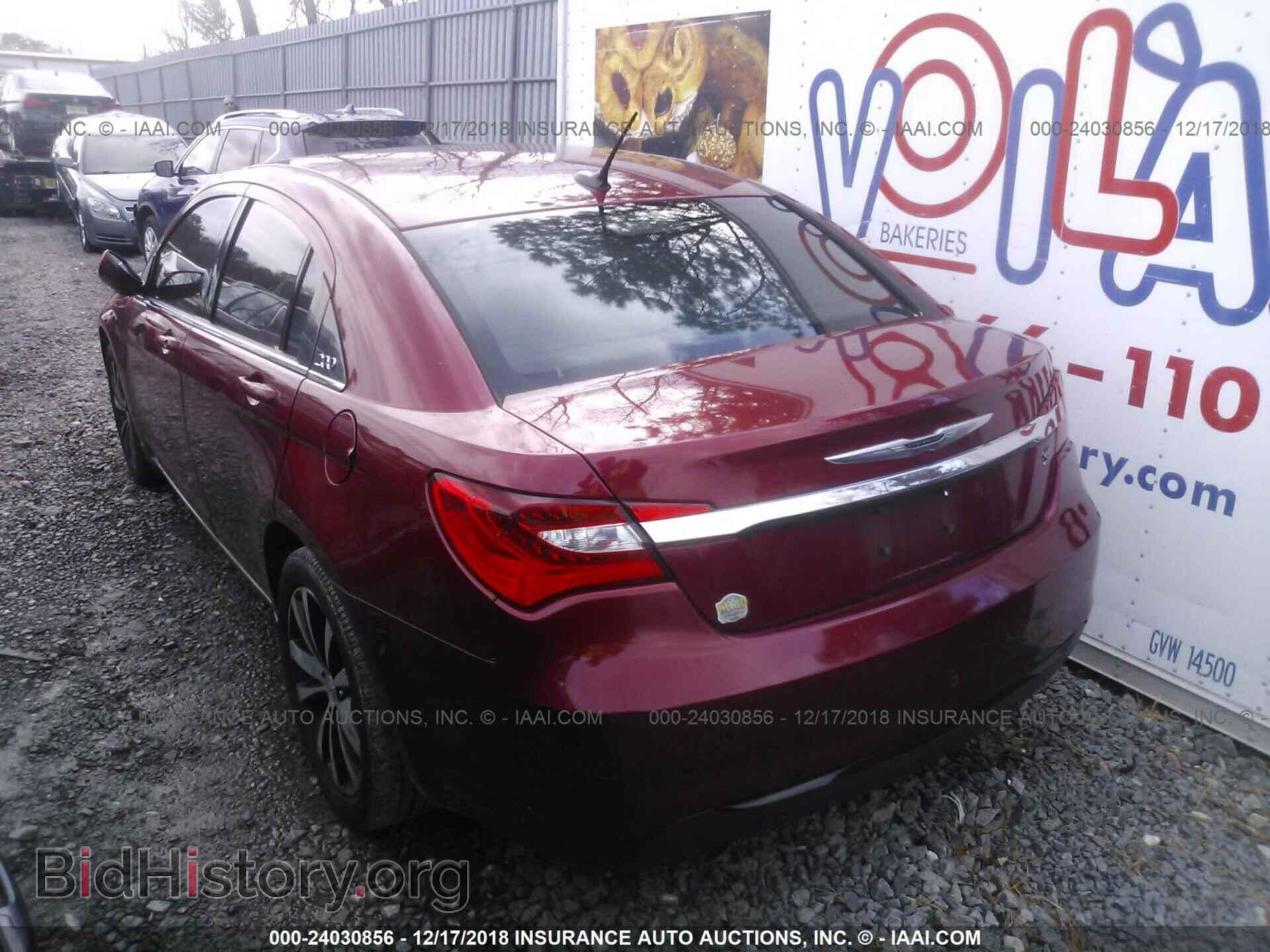 2012 CHRYSLER 200 - VIN: 1C3CCBBGXCN302000 - Photo 3