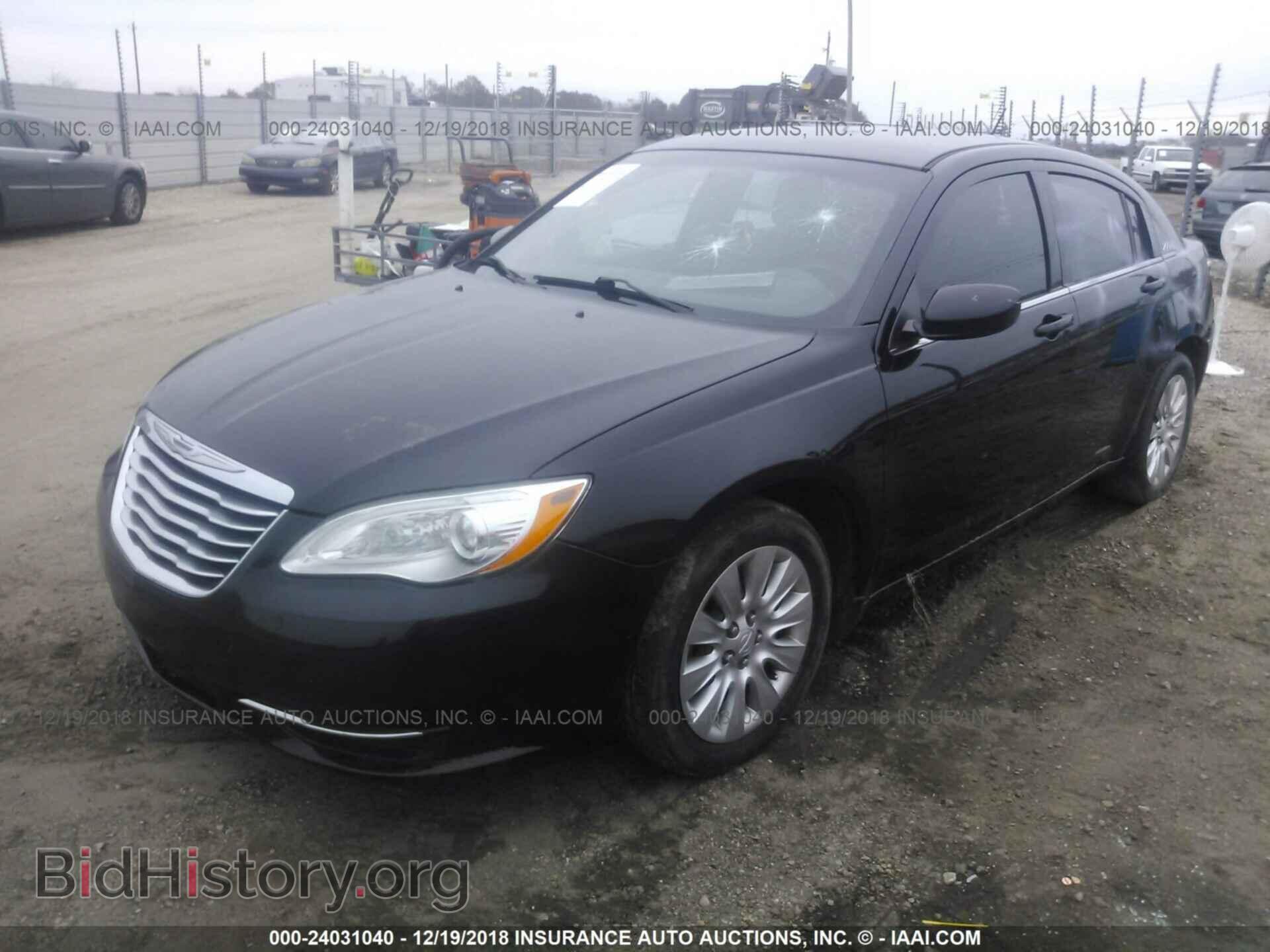 2014 CHRYSLER 200 - VIN: 1C3CCBAB4EN168562 - Фото 2