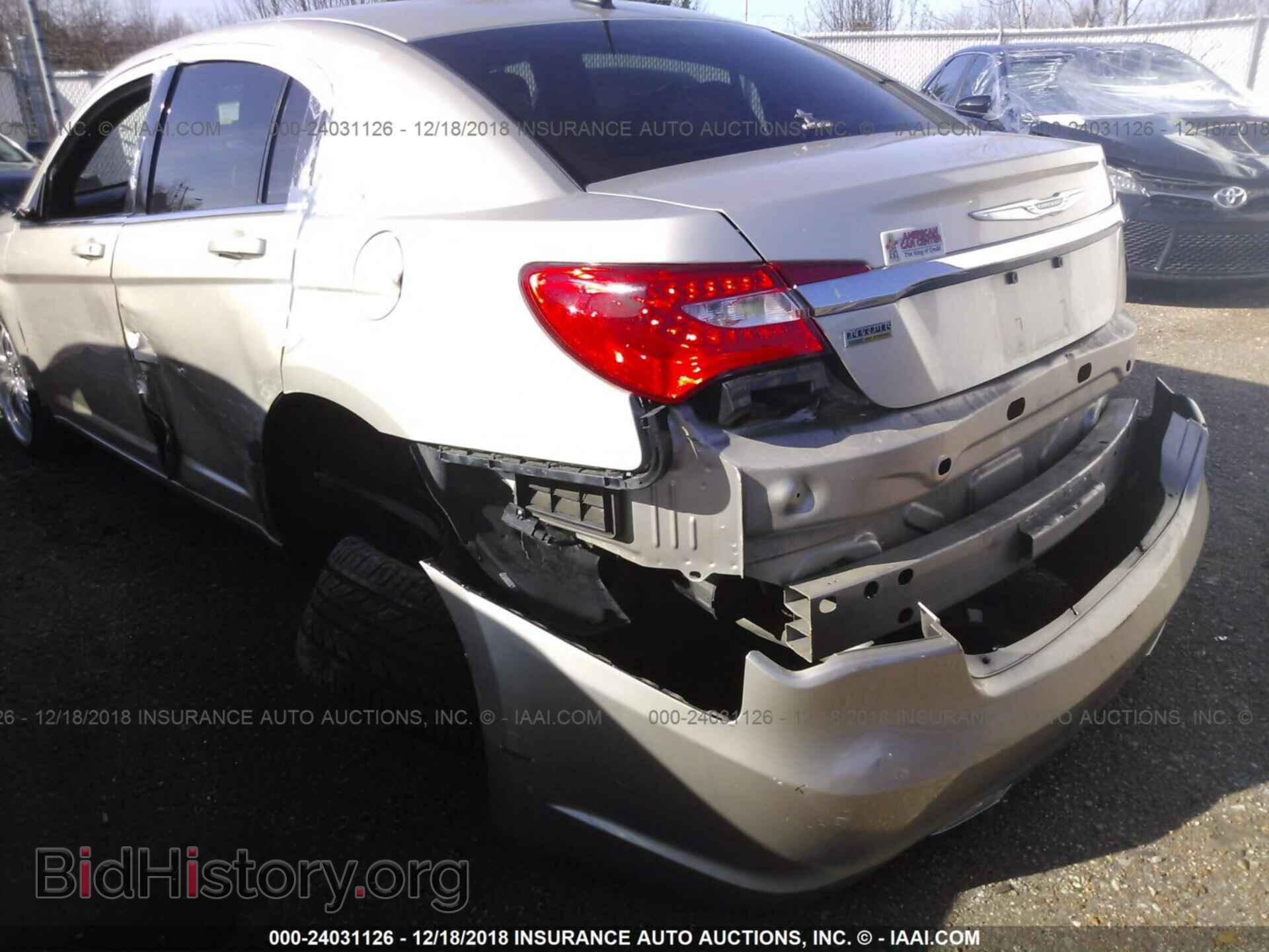 2013 CHRYSLER 200 - VIN: 1C3CCBBGXDN635329 - Фото 6
