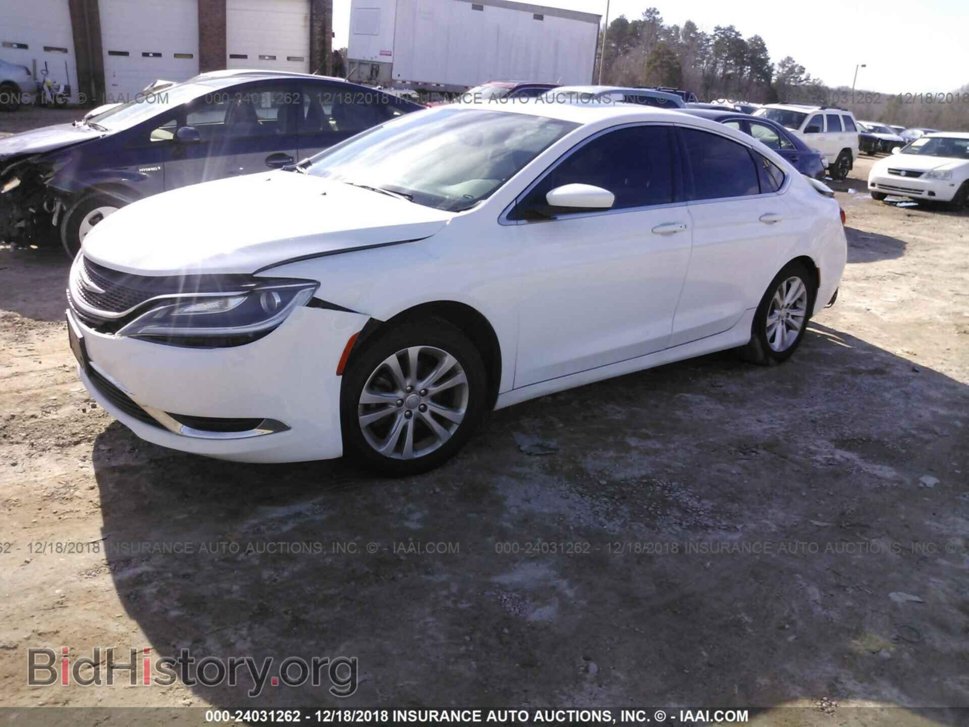 2015 CHRYSLER 200 - VIN: 1C3CCCAB5FN669399 - Photo 2