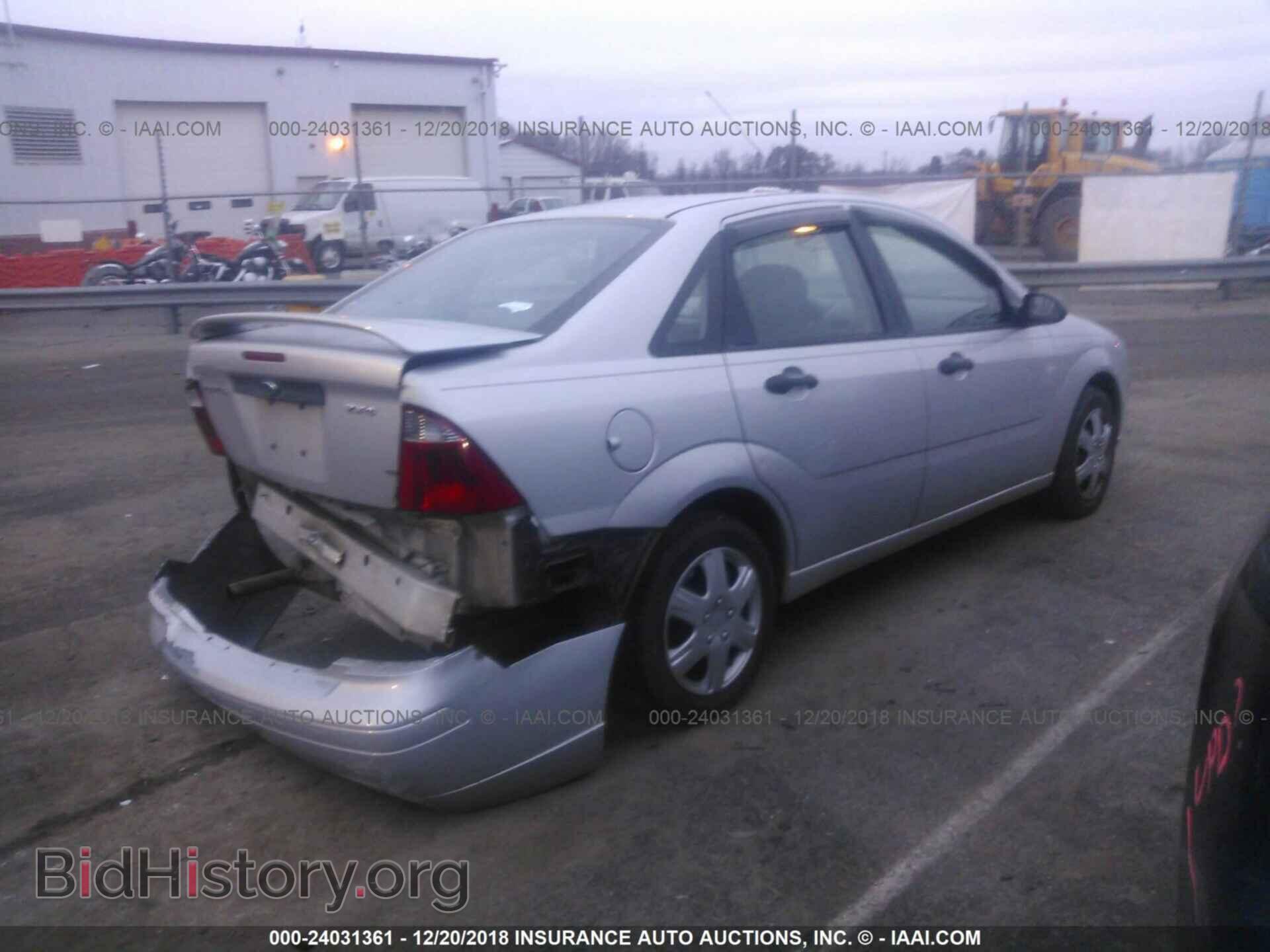 2006 FORD FOCUS - VIN: 1FAFP34N46W233579 - Фото 4