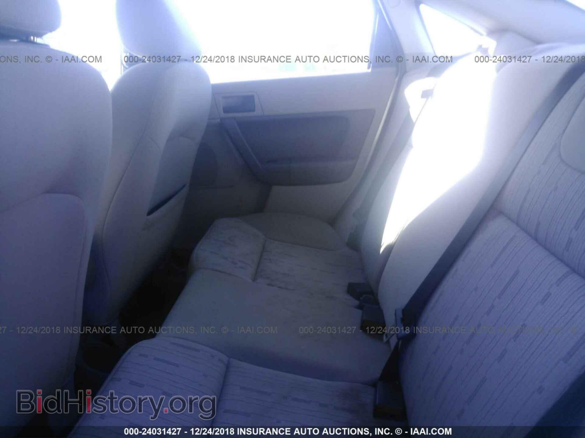 2008 FORD FOCUS - VIN: 1FAHP35N58W222407 - Фото 8