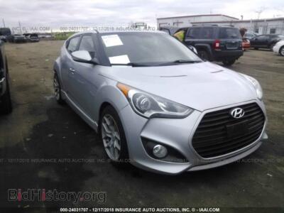 2013 Hyundai VELOSTER Turbo, серебристый — VIN KMHTC6AEXDU162388, IAAI