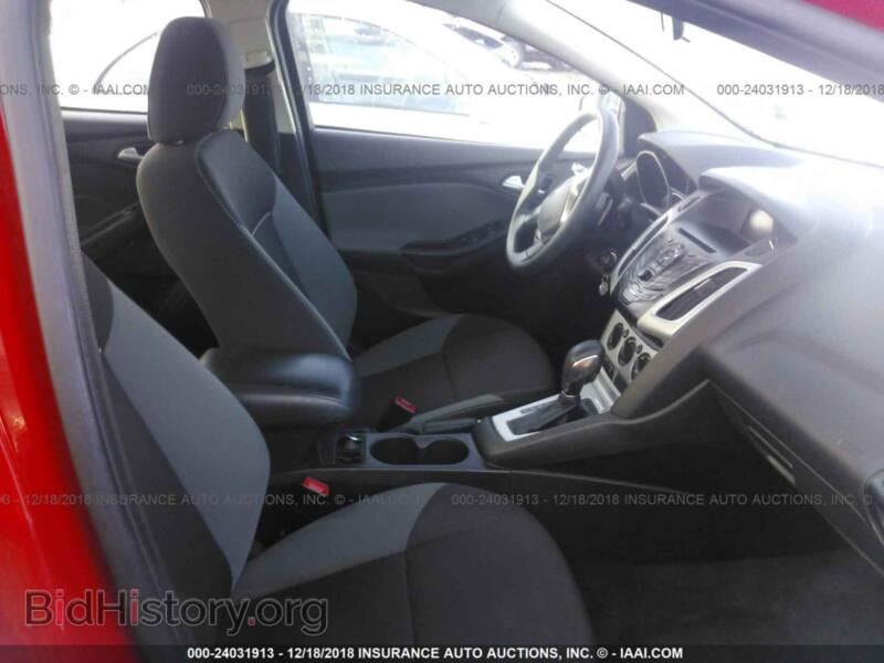 2013 Ford FOCUS (VIN 1FADP3F21DL247092) — фото 5 из 10