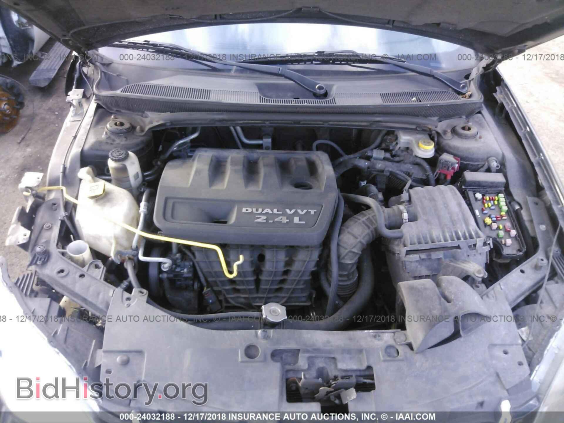 2011 CHRYSLER 200 - VIN: 1C3BC1FB6BN619906 - Photo 10