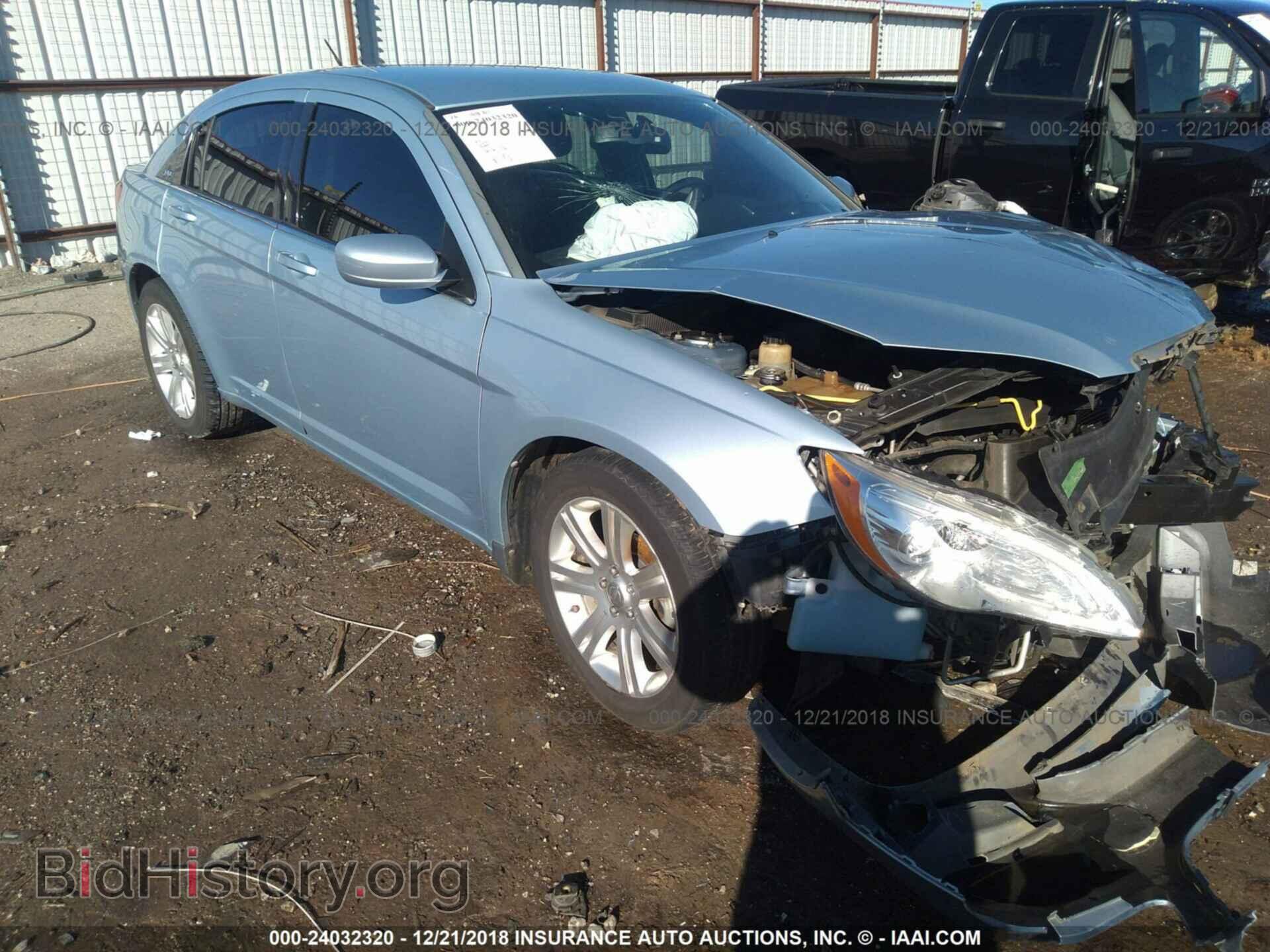 Фотография 1C3CCBBG0CN189514 - CHRYSLER 200 2012