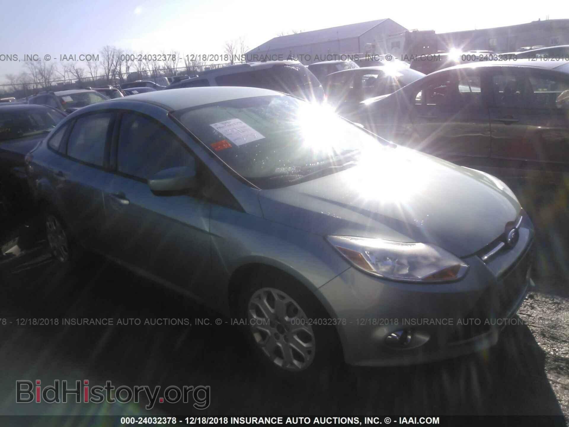 Photo 1FAHP3F24CL293872 - FORD FOCUS 2012