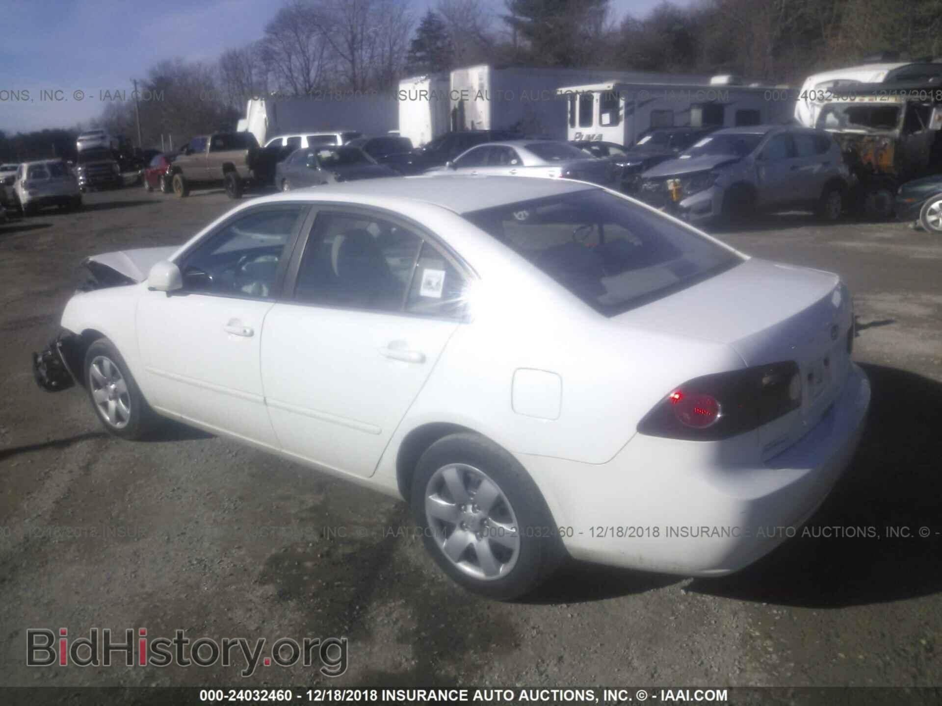 2006 KIA OPTIMA - VIN: KNAGE123465053130 - Фото 3