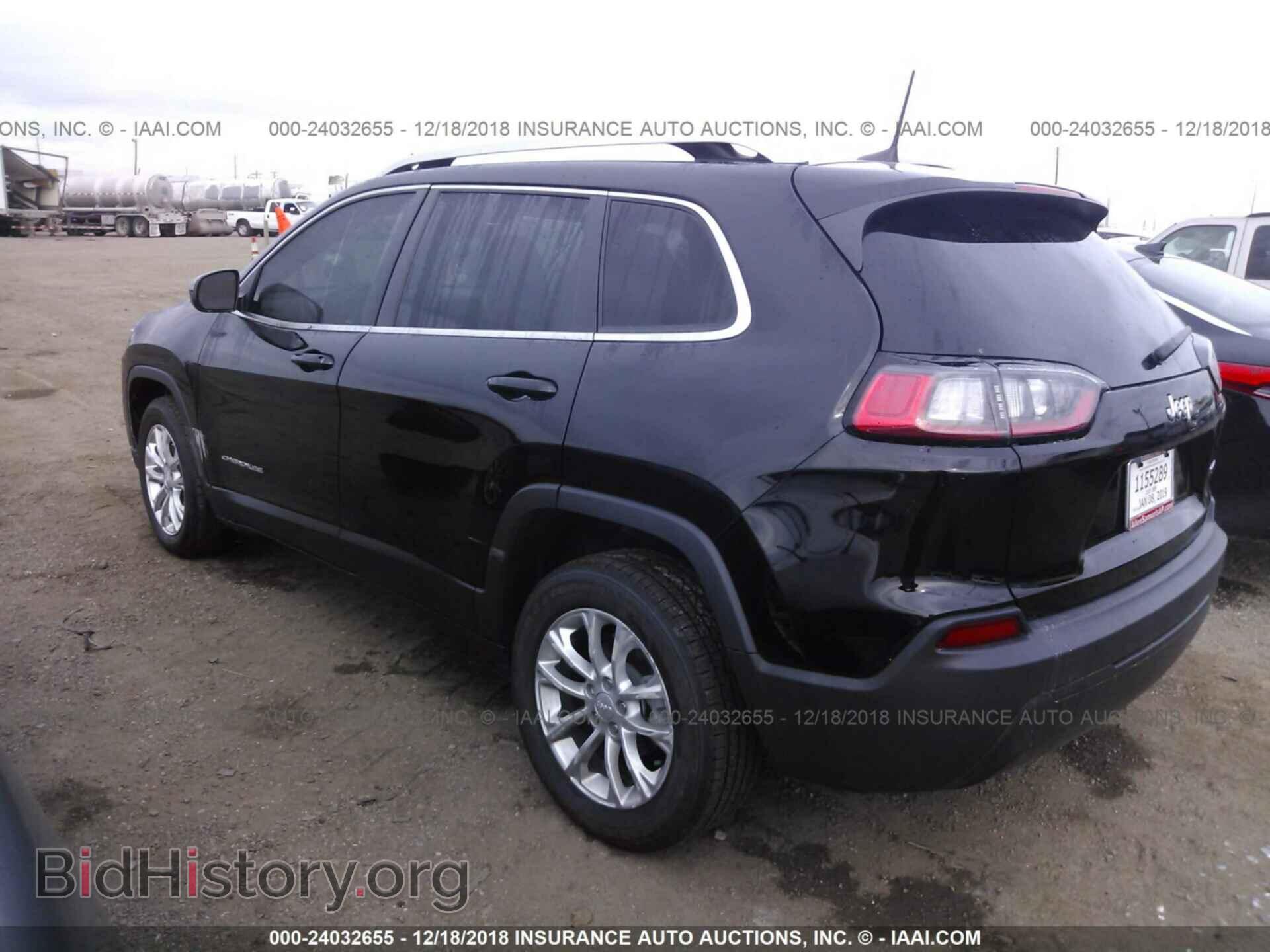2019 JEEP CHEROKEE - VIN: 1C4PJLCB4KD307578 - Photo 3