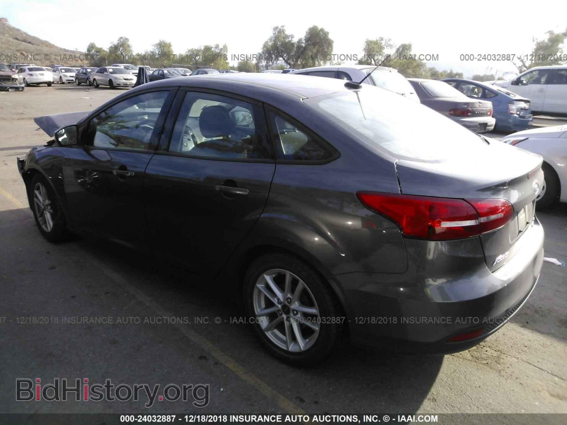 2016 FORD FOCUS - VIN: 1FADP3F27GL351879 - Photo 3