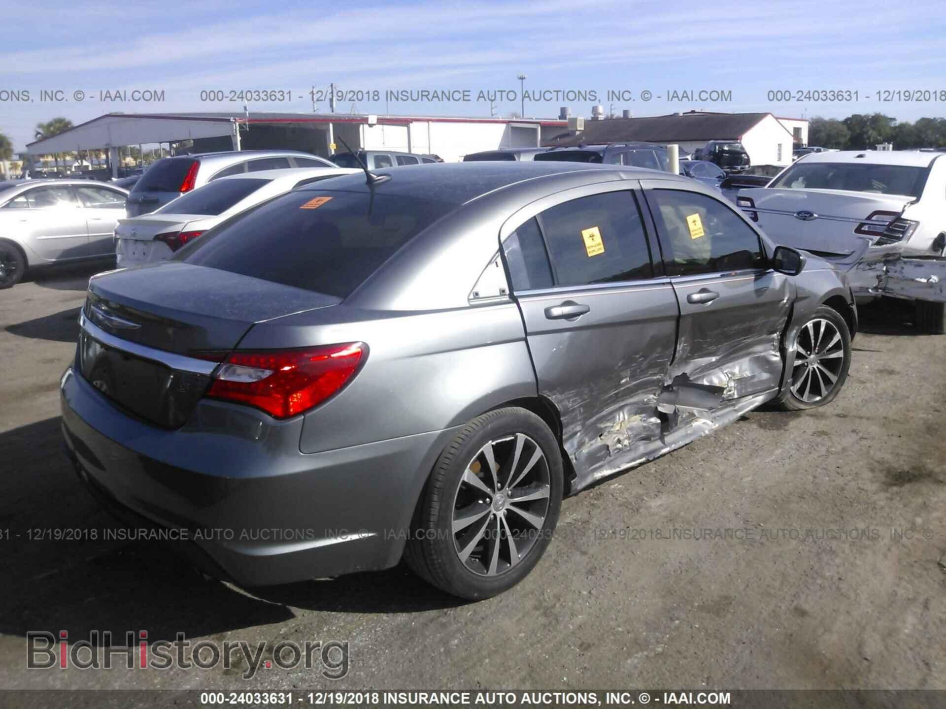 2013 CHRYSLER 200 - VIN: 1C3CCBCG6DN629929 - Фото 4