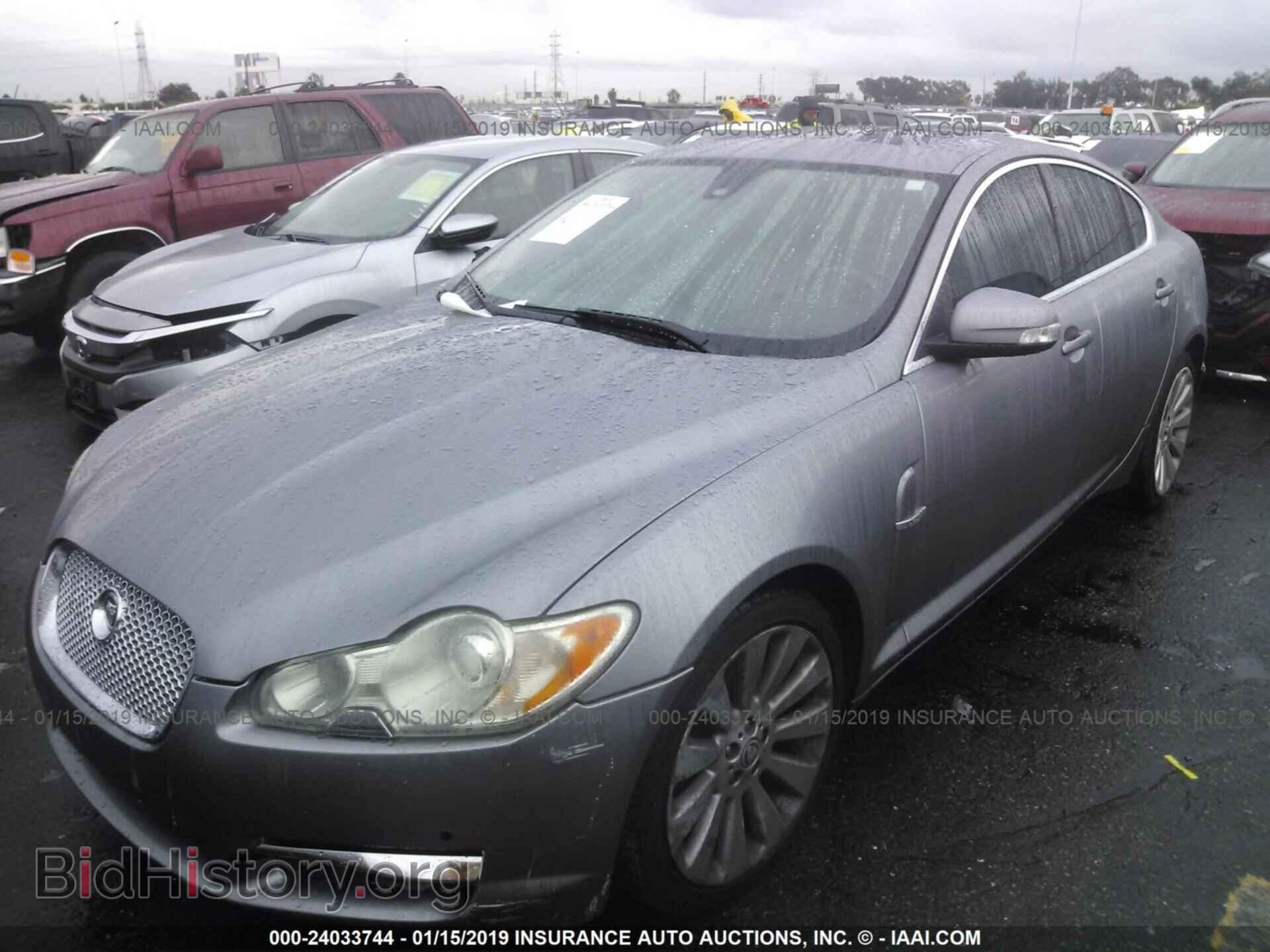2009 JAGUAR XF - VIN: SAJWA05B39HR42657 - Photo 2