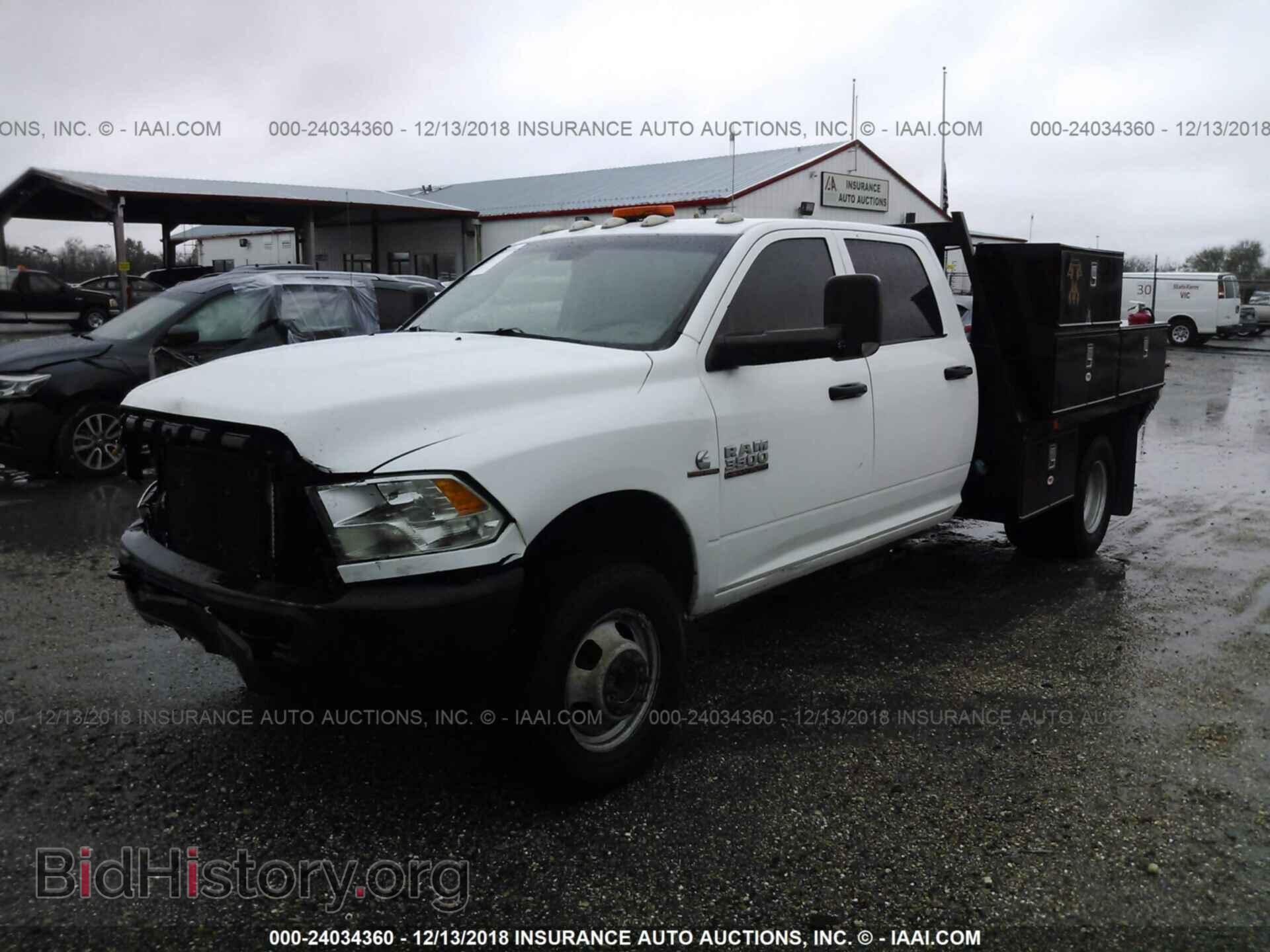 2013 Ram 3500 - VIN: 3C7WRSCL0DG602676 - Фото 2