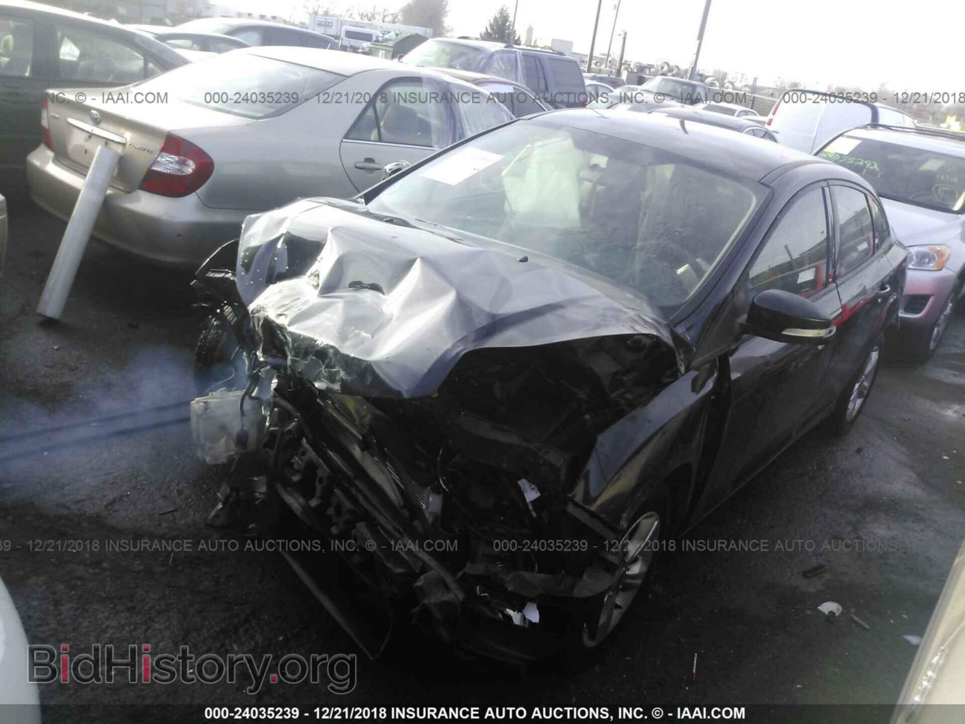 2013 FORD FOCUS - VIN: 1FADP3F21DL372660 - Фото 2