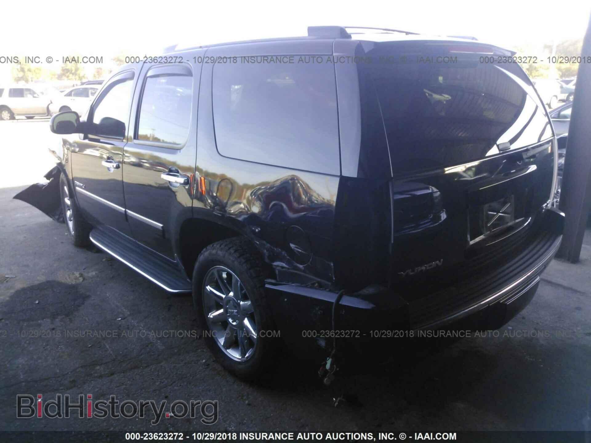 2011 GMC YUKON - VIN: 1GKS2EEF7BR262971 - Photo 3