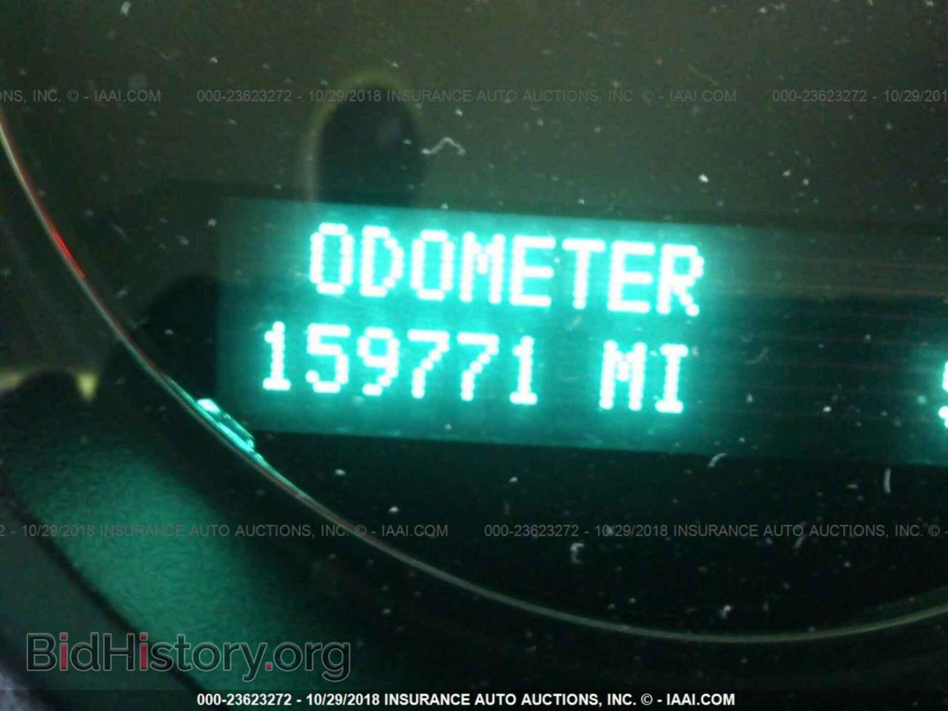 2011 GMC YUKON - VIN: 1GKS2EEF7BR262971 - Photo 7