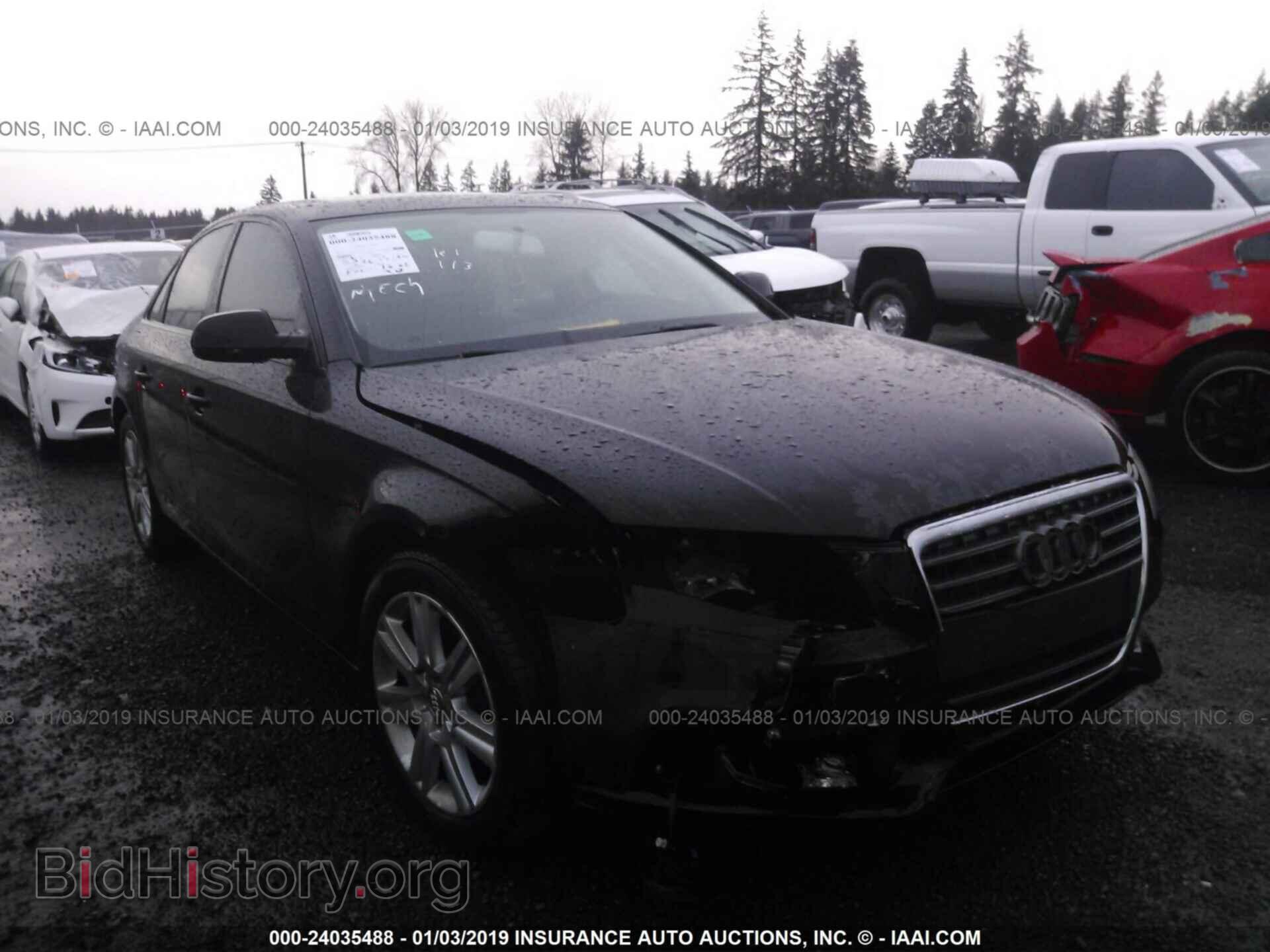 Фотография WAUBFAFL2BN038461 - AUDI A4 2011