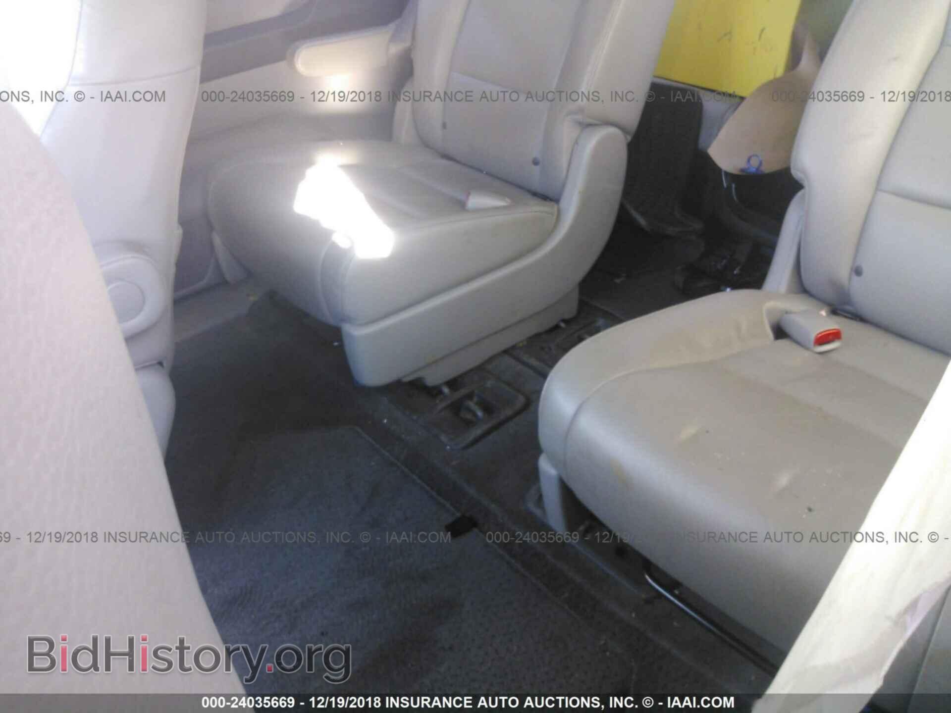 2011 HONDA ODYSSEY - VIN: 5FNRL5H9XBB024714 - Фото 8