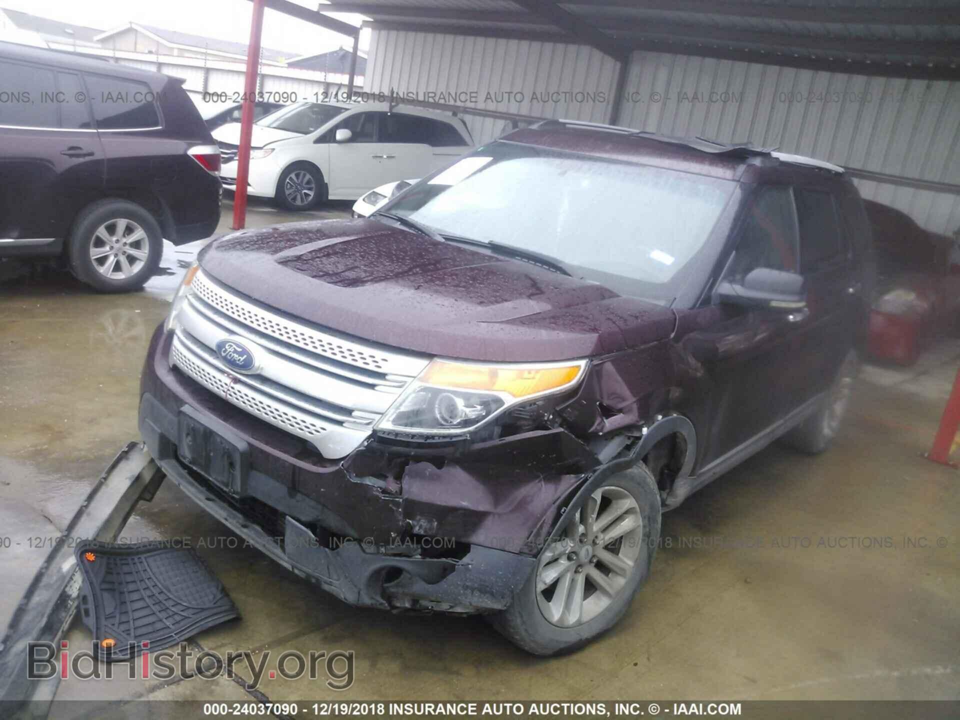 2011 FORD EXPLORER - VIN: 1FMHK7D87BGA39910 - Фото 2