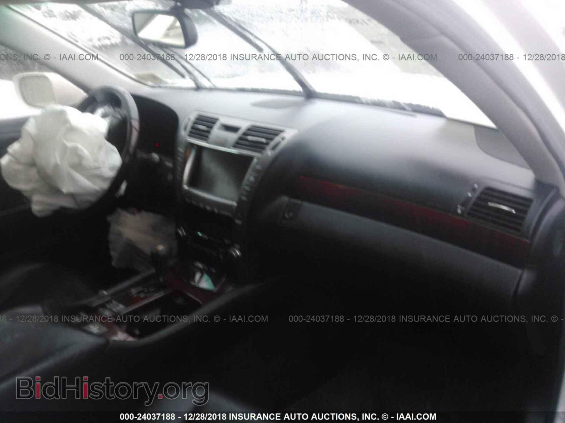 2009 LEXUS LS - VIN: JTHCL46F095002062 - Фото 5