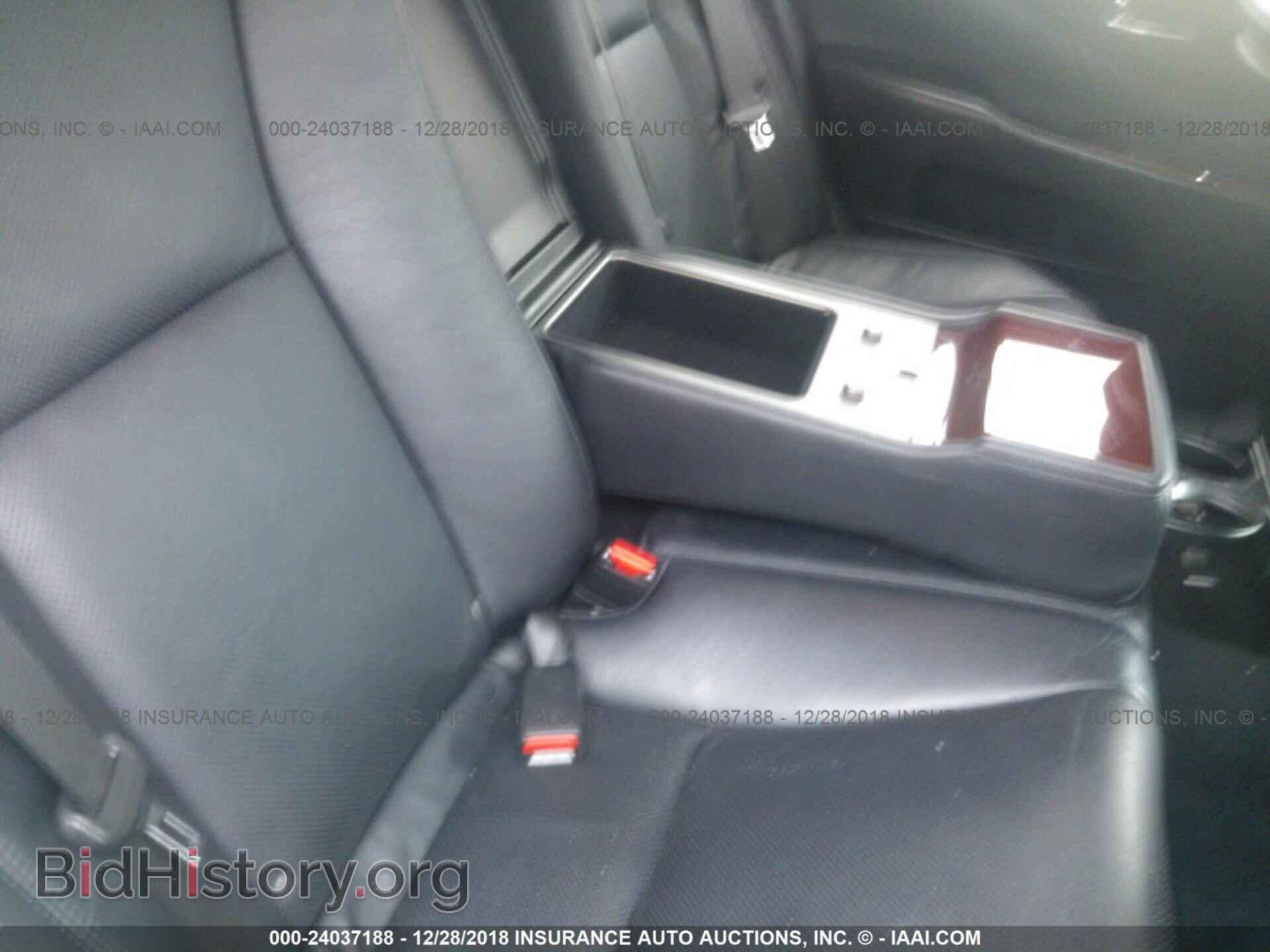 2009 LEXUS LS - VIN: JTHCL46F095002062 - Фото 8