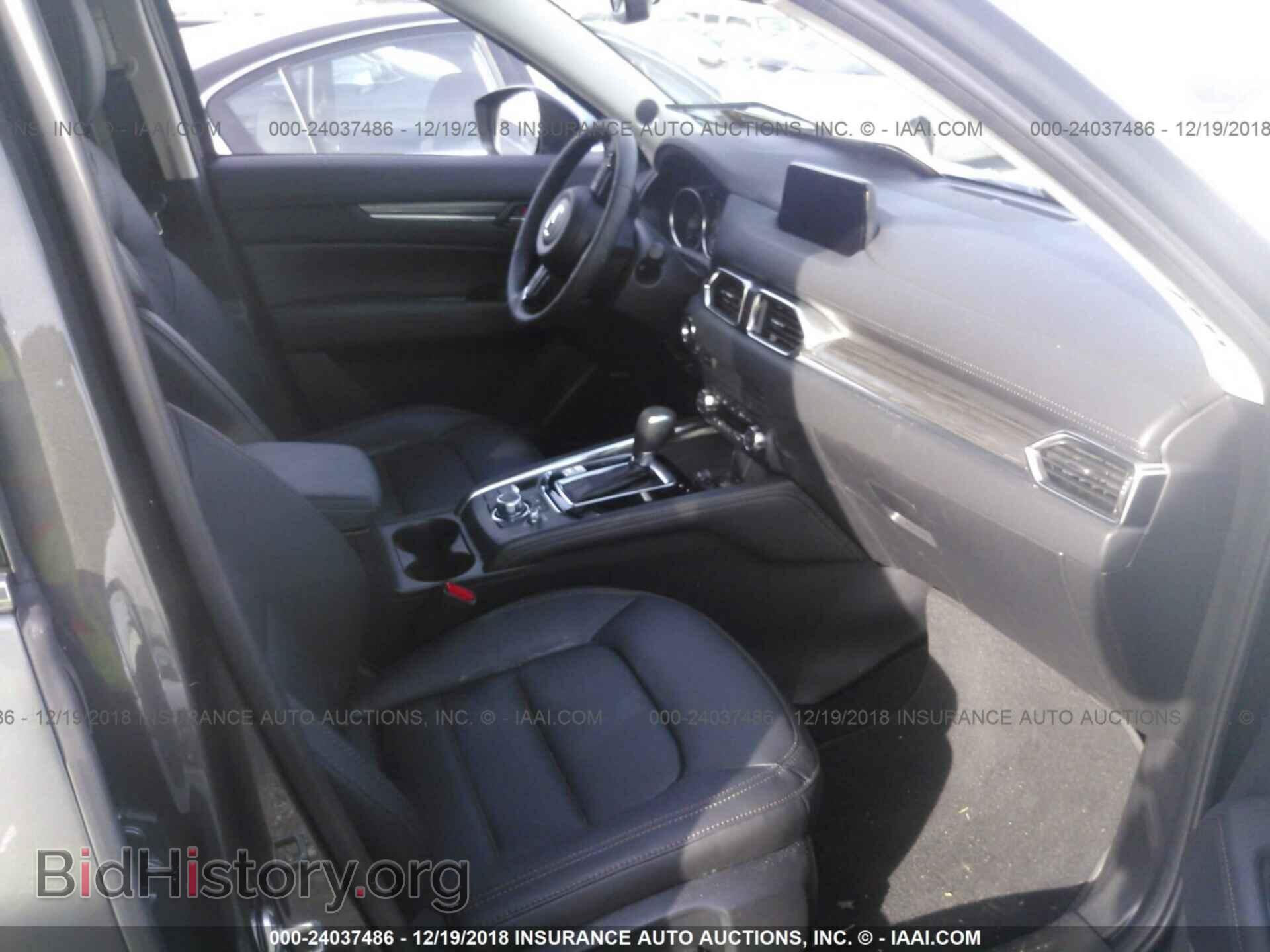 2018 MAZDA CX-5 - VIN: JM3KFBDMXJ0374303 - Photo 5