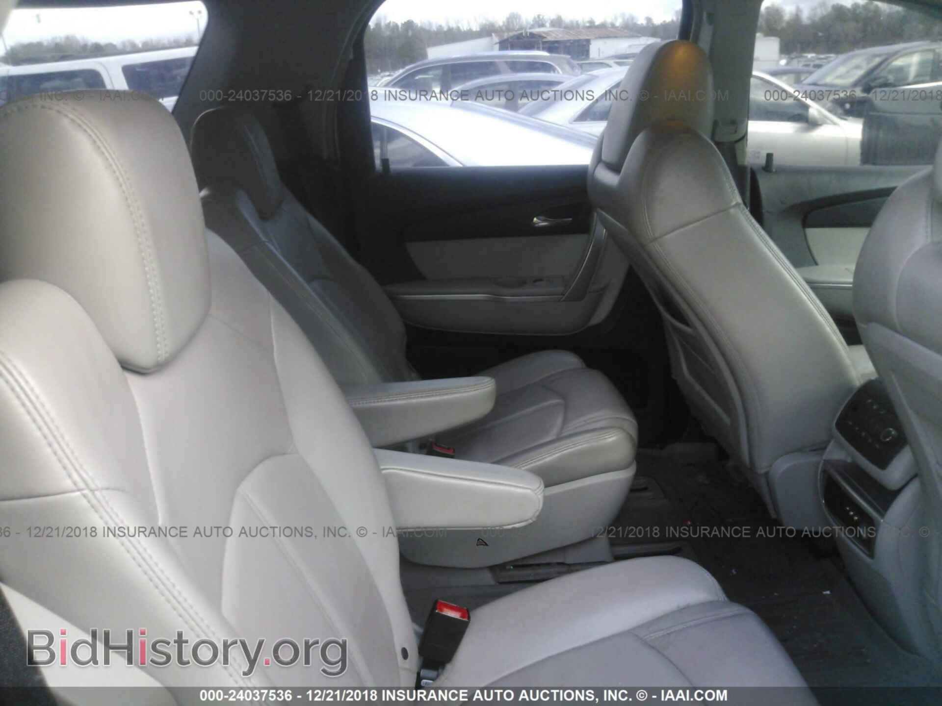 2009 GMC ACADIA - VIN: 1GKEV33D09J128922 - Photo 8