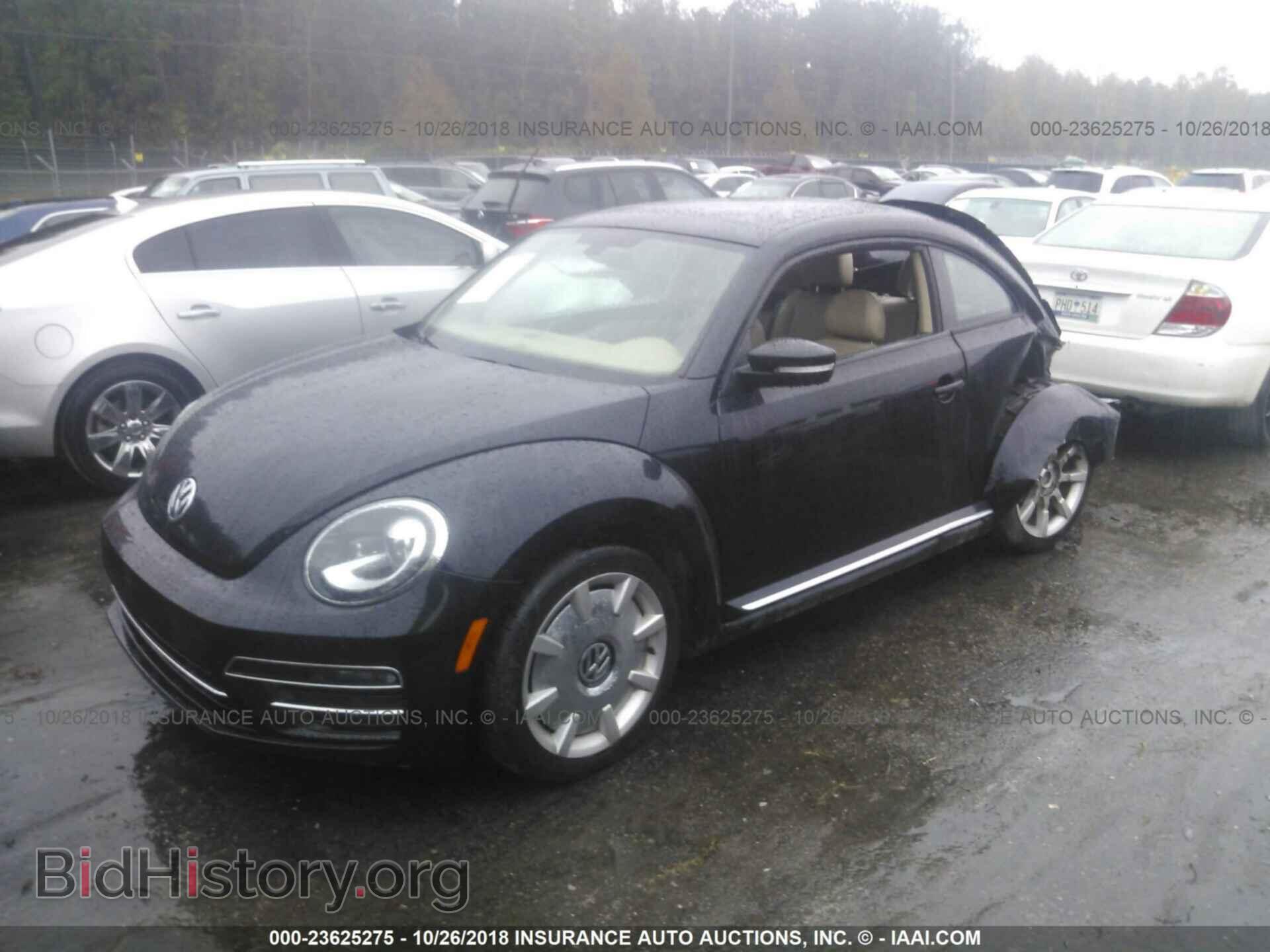 2017 VOLKSWAGEN BEETLE - VIN: 3VWJ17AT2HM610894 - Фото 2