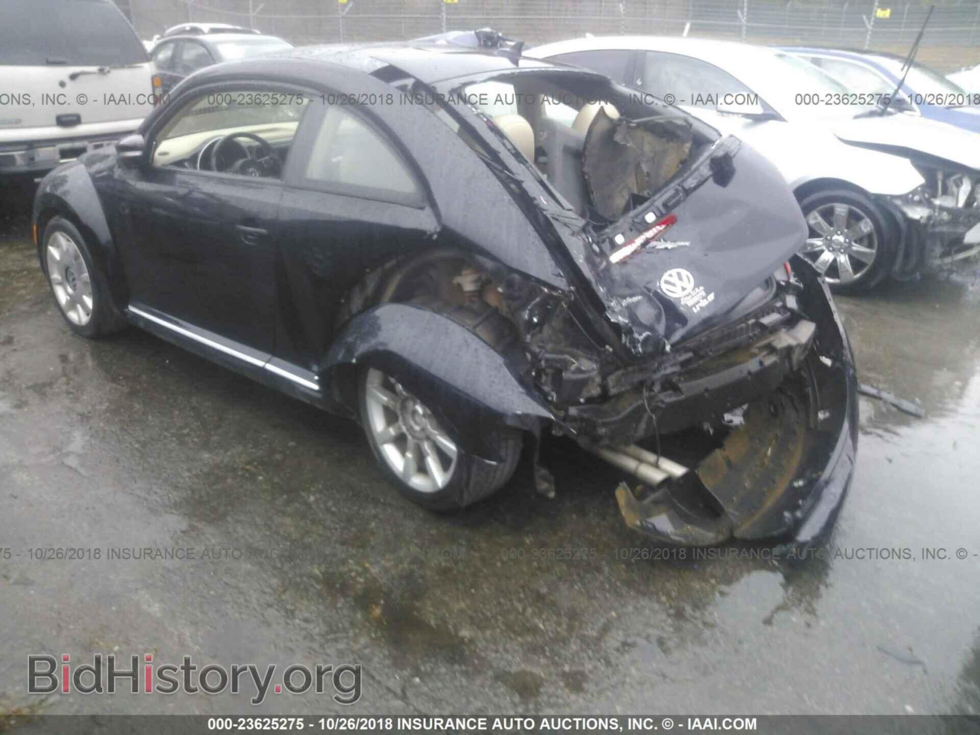 2017 VOLKSWAGEN BEETLE - VIN: 3VWJ17AT2HM610894 - Фото 3