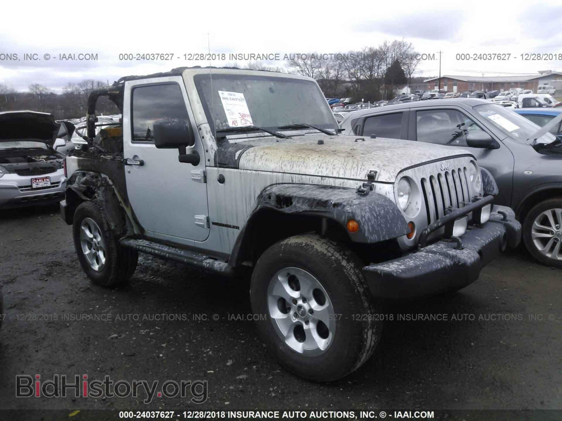 Фотография 1J4AA2D11BL513804 - JEEP WRANGLER 2011