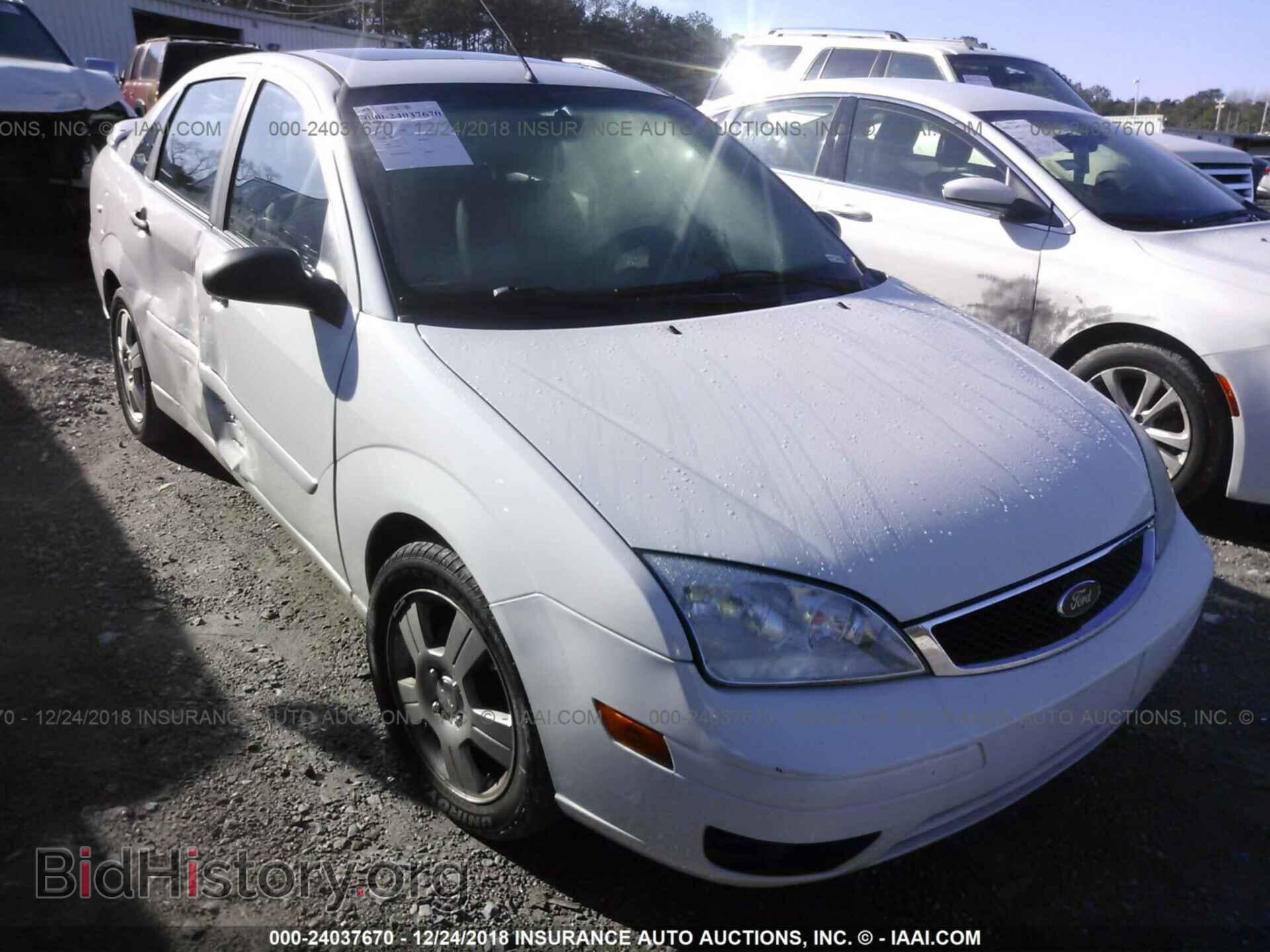 Фотография 1FAHP34NX7W344678 - FORD FOCUS 2007