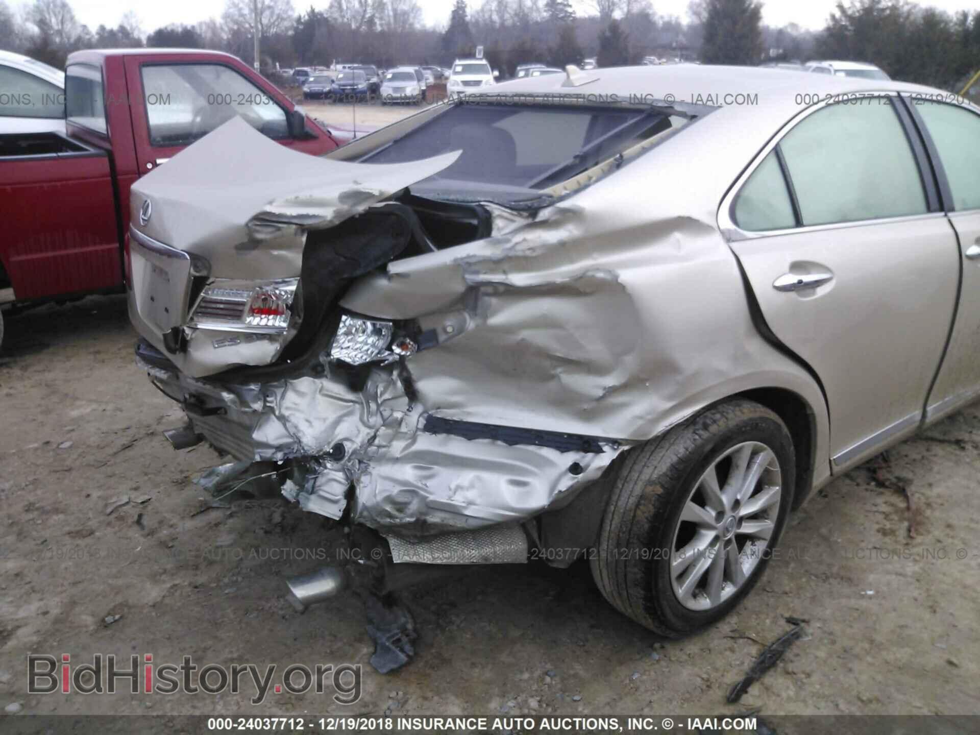 2011 LEXUS ES - VIN: JTHBK1EG1B2429698 - Фото 6
