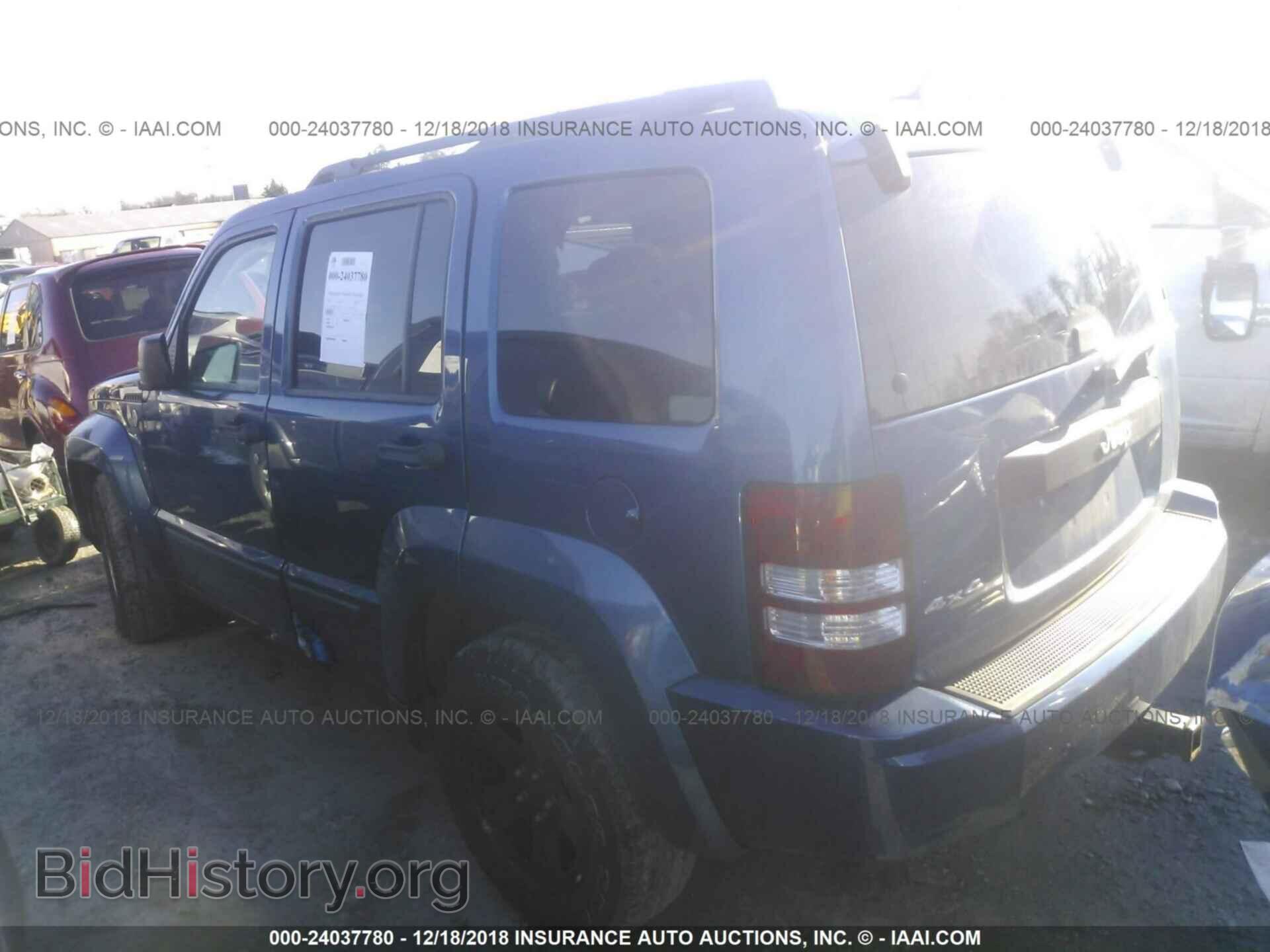2010 JEEP LIBERTY - VIN: 1J4PN2GK0AW114012 - Фото 3