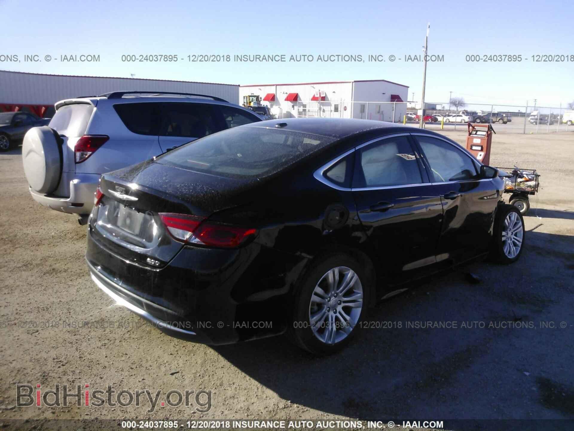 2015 CHRYSLER 200 - VIN: 1C3CCCAB9FN555051 - Photo 4