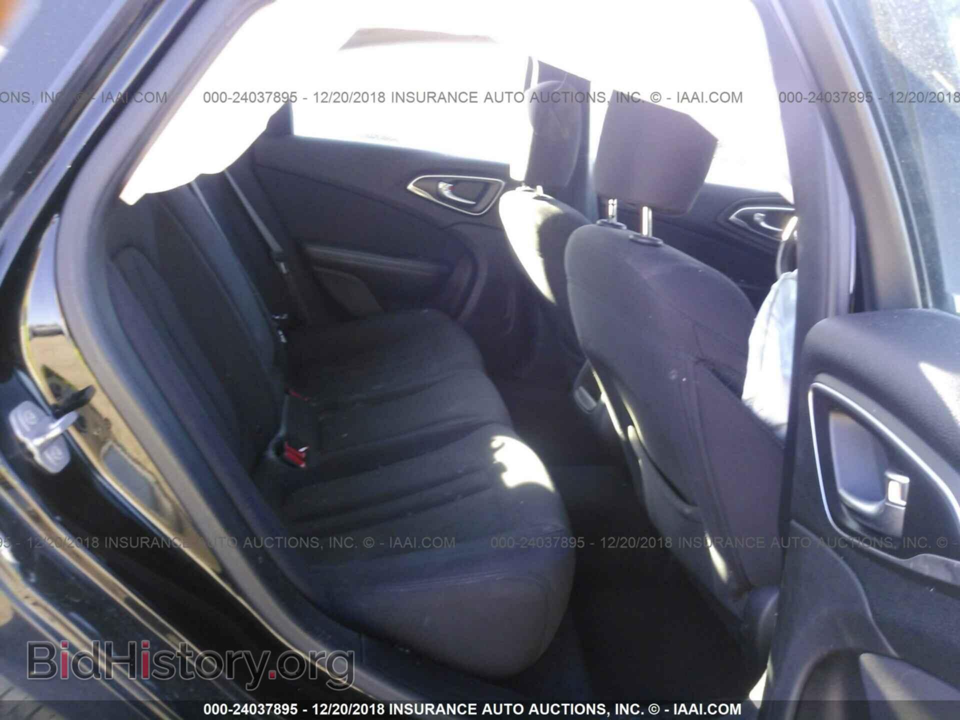 2015 CHRYSLER 200 - VIN: 1C3CCCAB9FN555051 - Photo 8